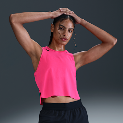 Nike AeroSwift — Hyper Pink/Black