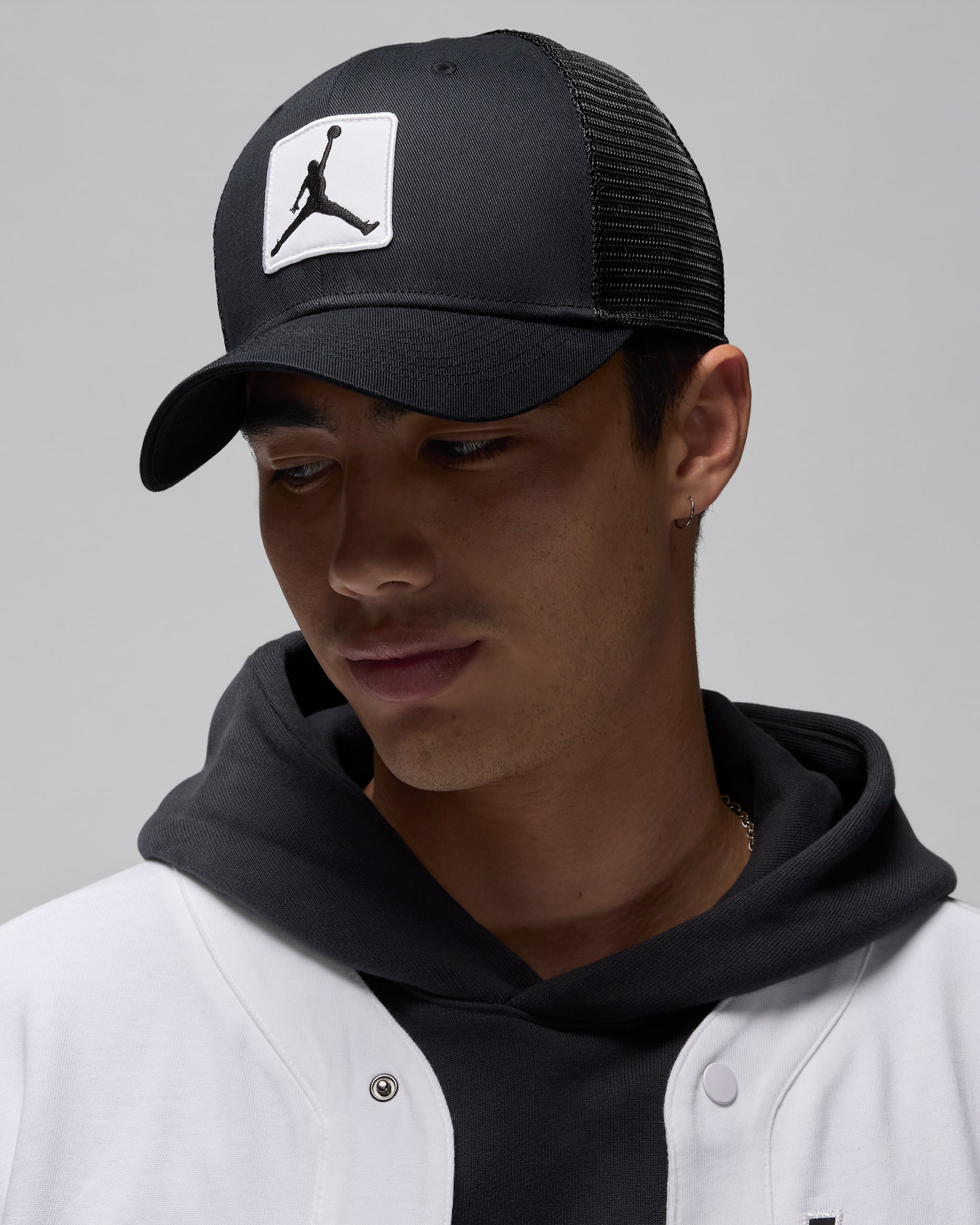Jordan Rise — Black/White