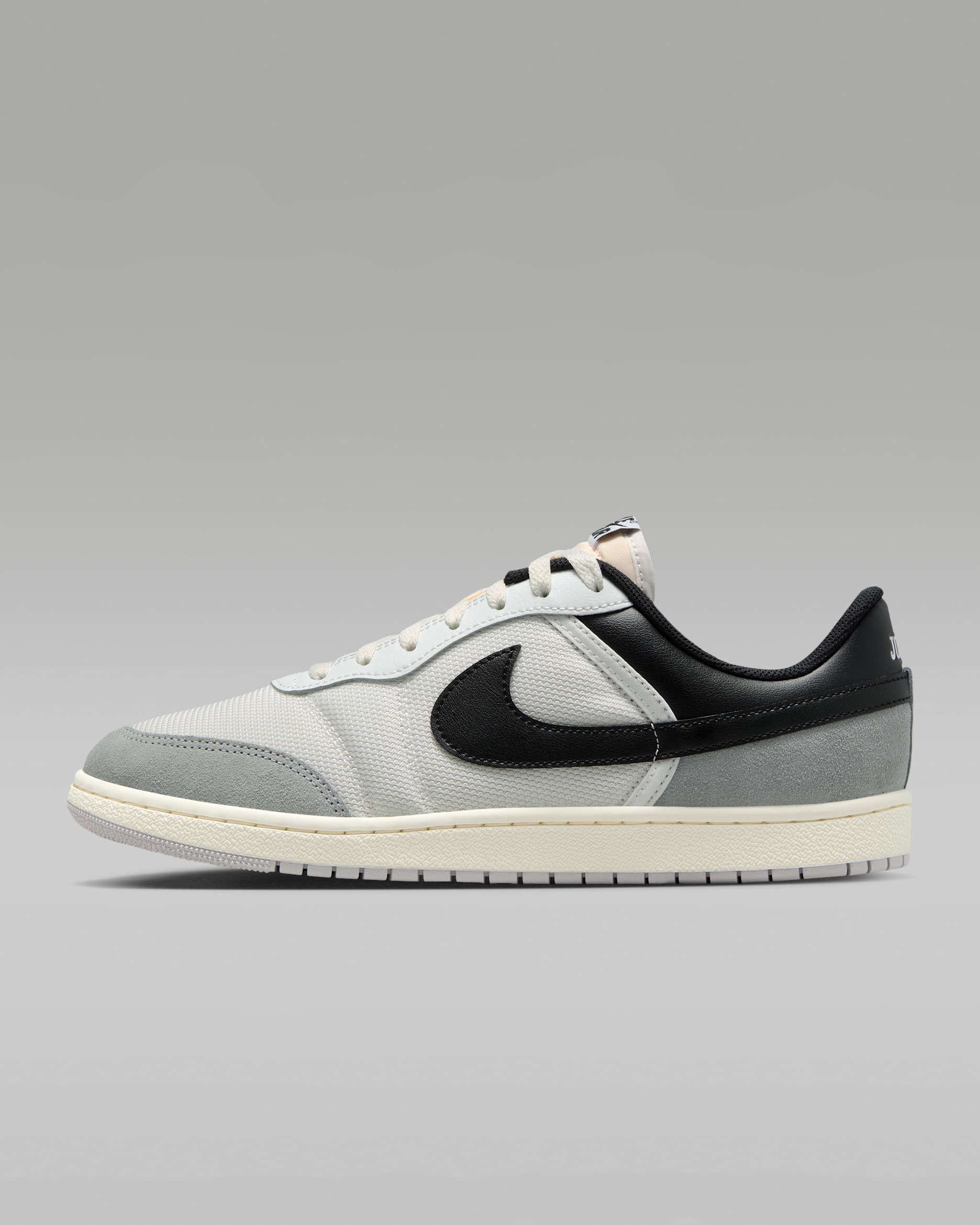 Air Jordan Skyline Low — Summit White/Light Smoke Grey/Neutral Grey/Black