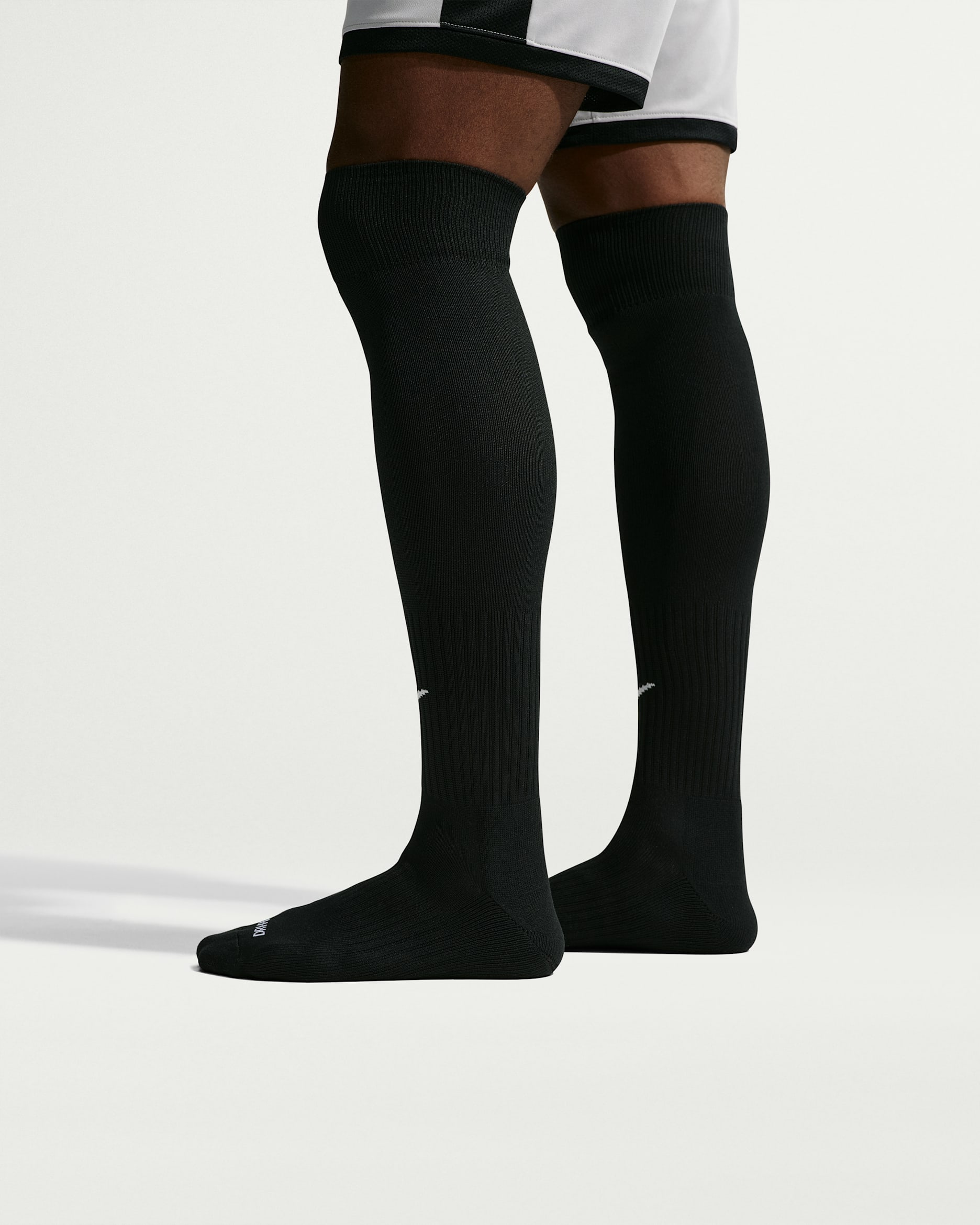 Nike Classic 2 — Team Black/White