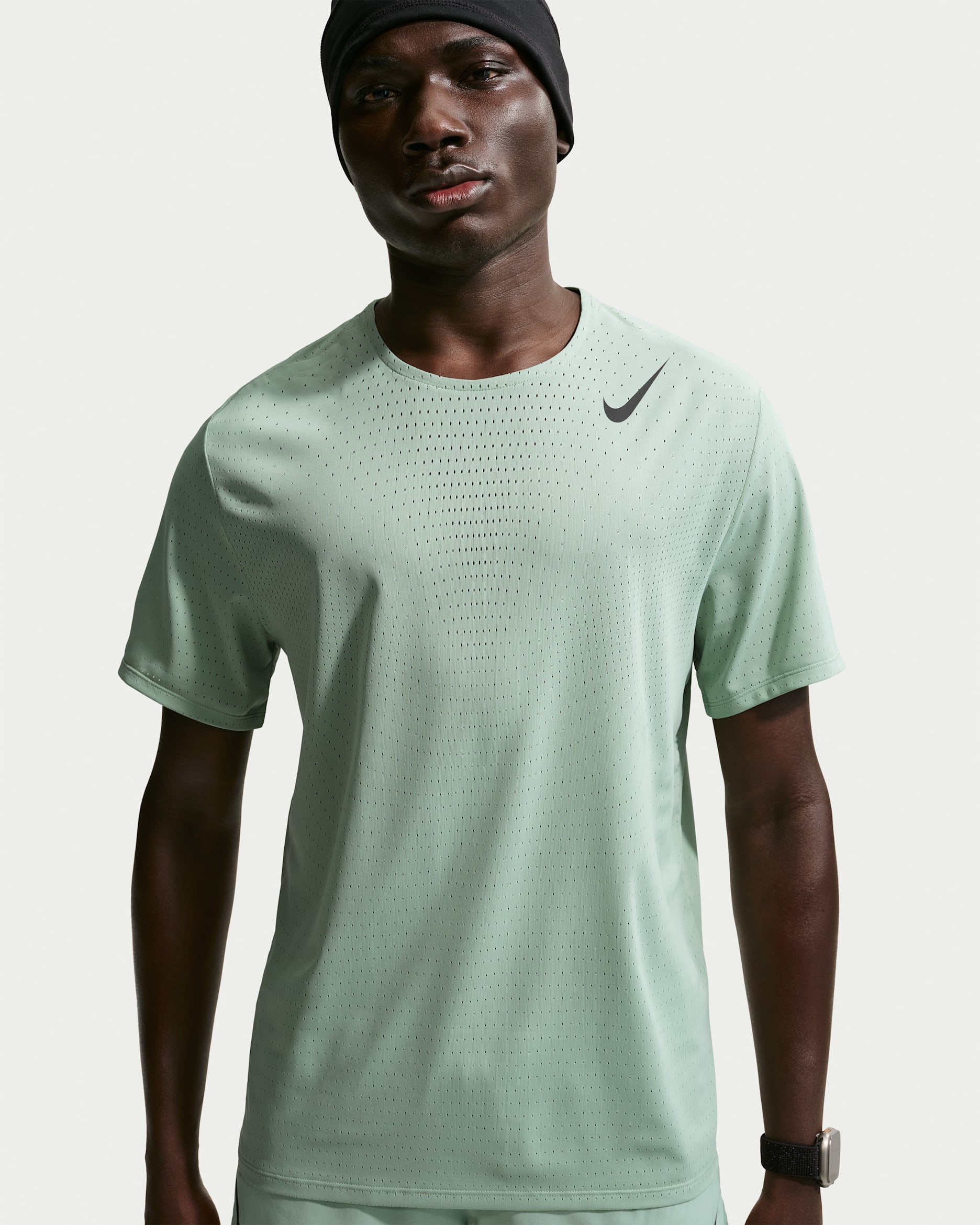 Nike AeroSwift — Steam/Black