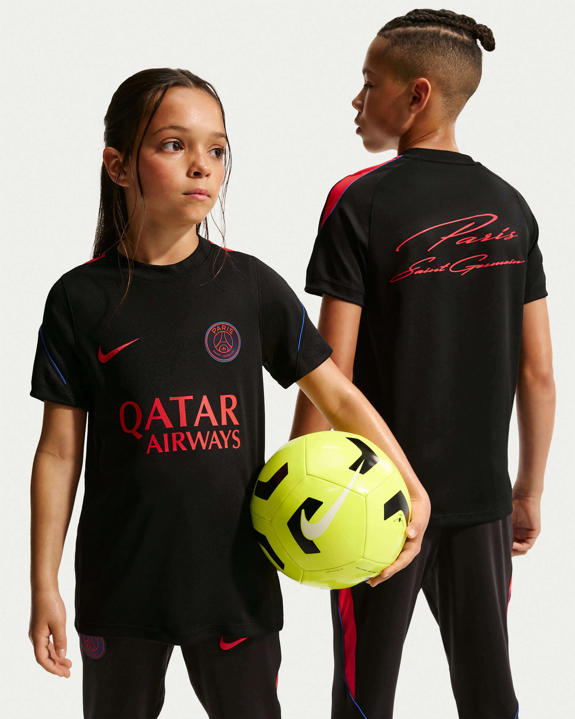 Paris Saint-Germain Strike — Black/Hyper Royal/Global Red/Global Red