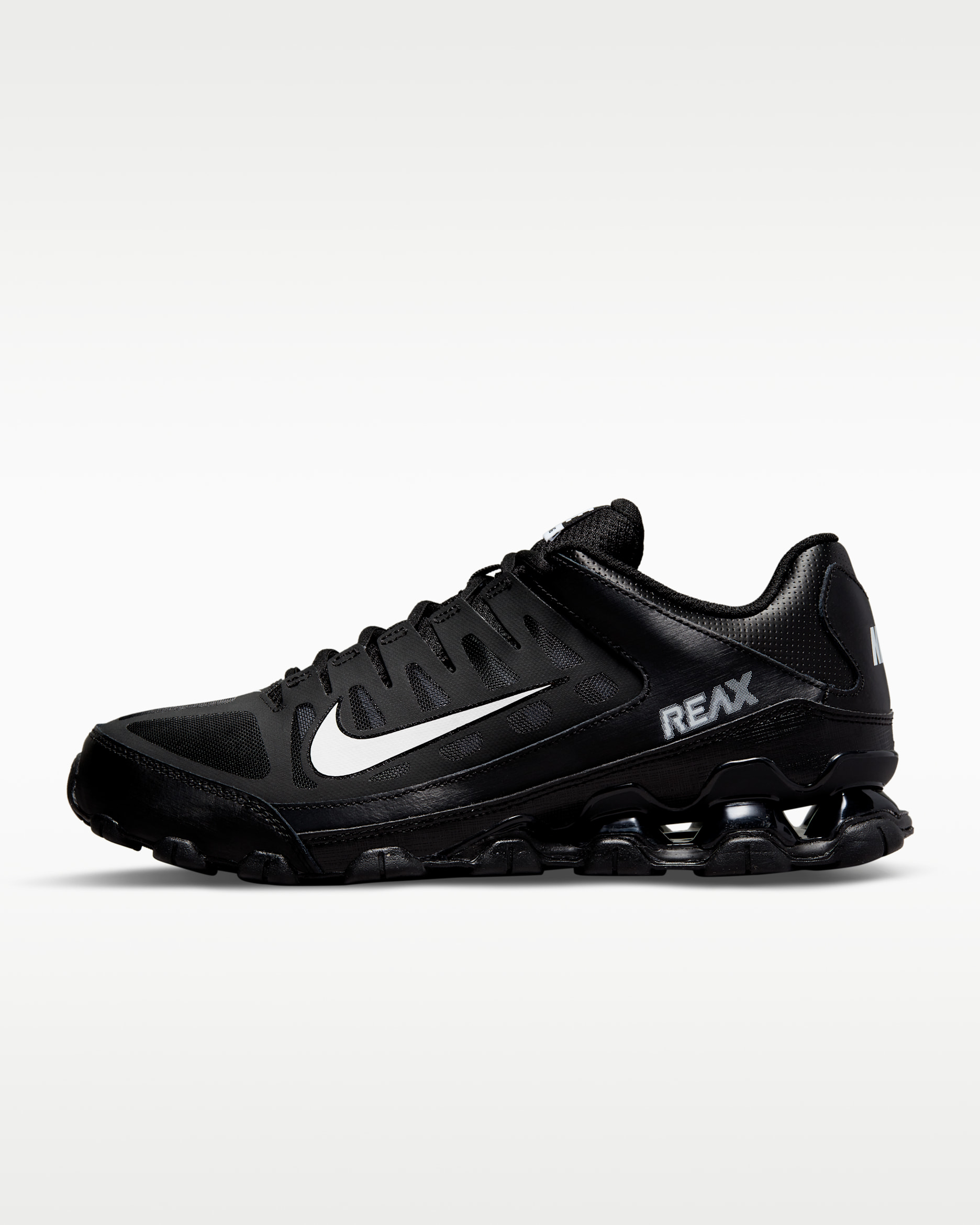 Nike Reax 8 TR — Black/White