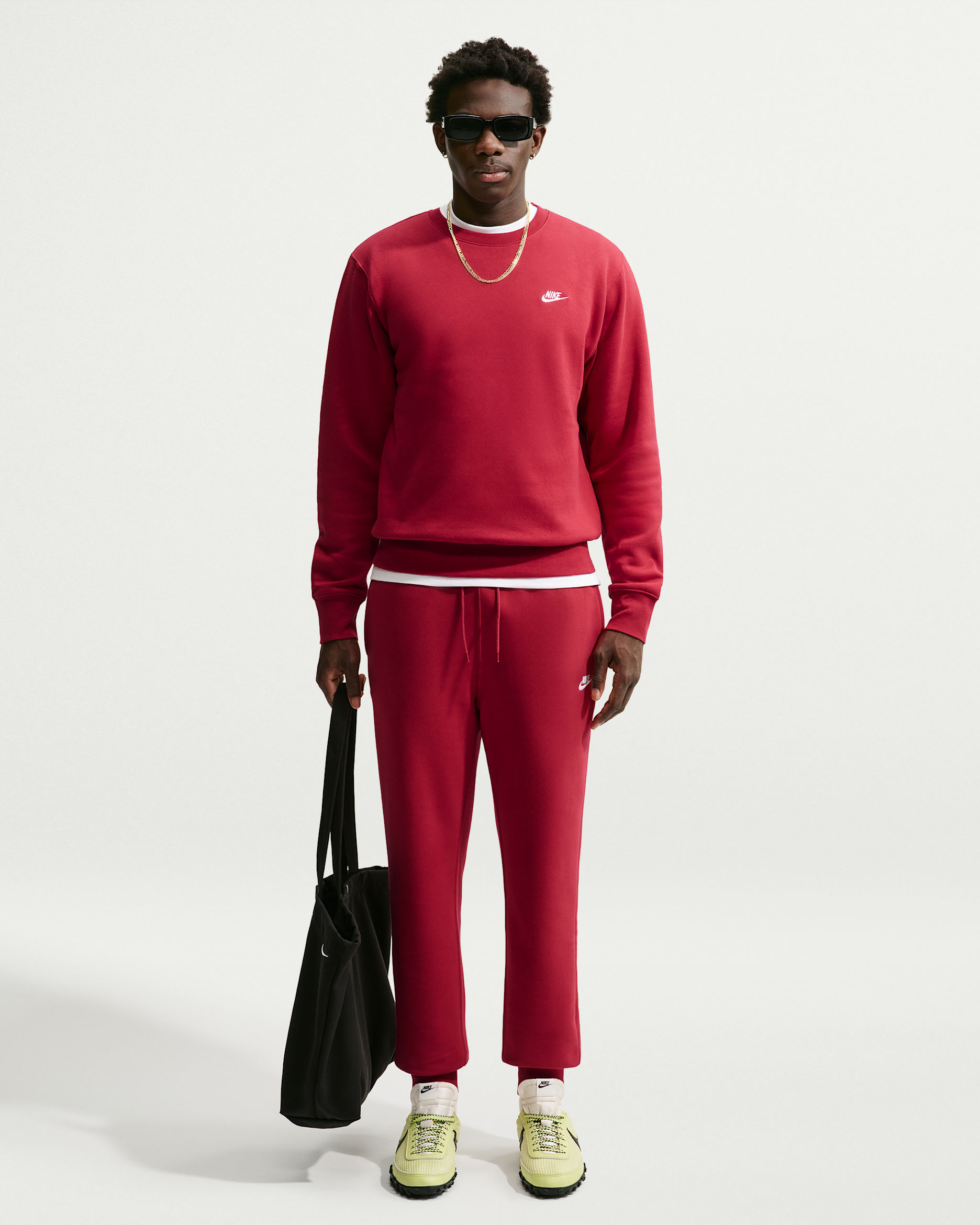 Nike Sportswear Club — Tough Red/Tough Red/White