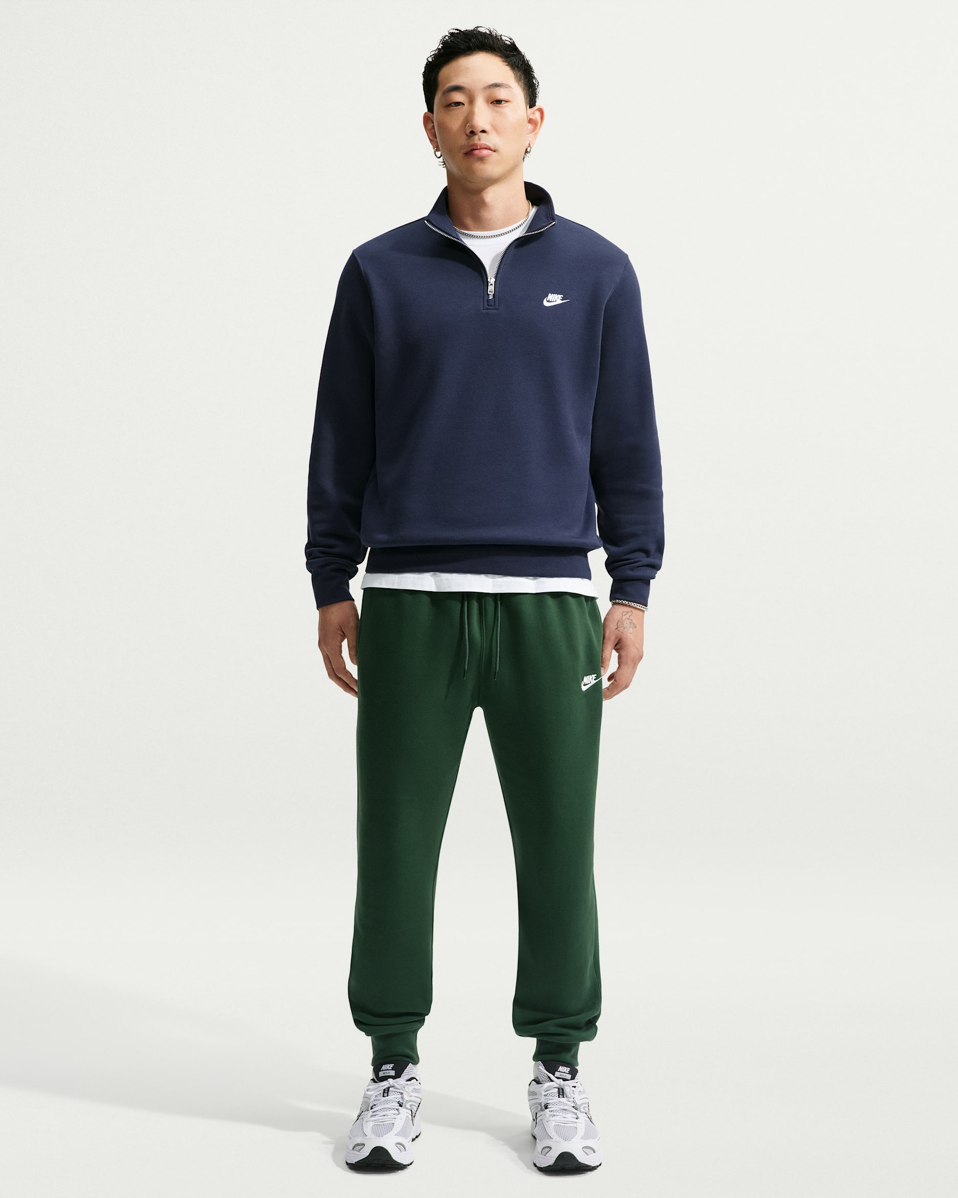 Nike Sportswear Club — Fir/Fir/White