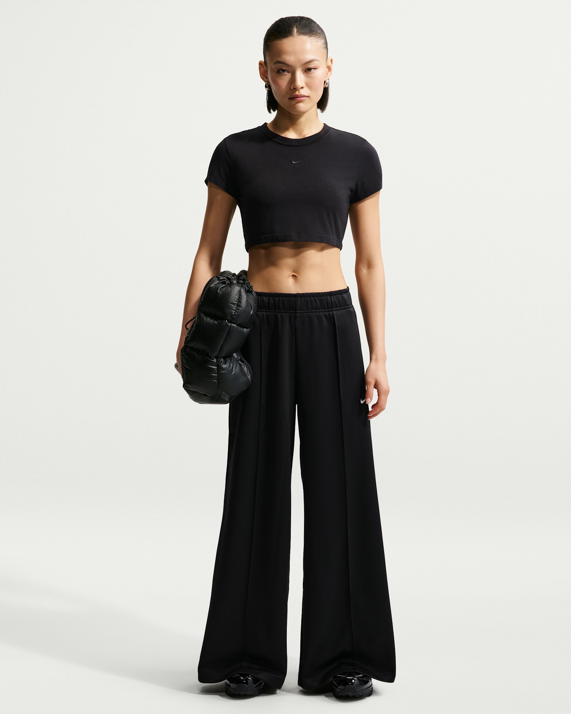 Nike Sportswear — Black/Black/Sail