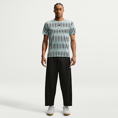 Nike Club — Black/White