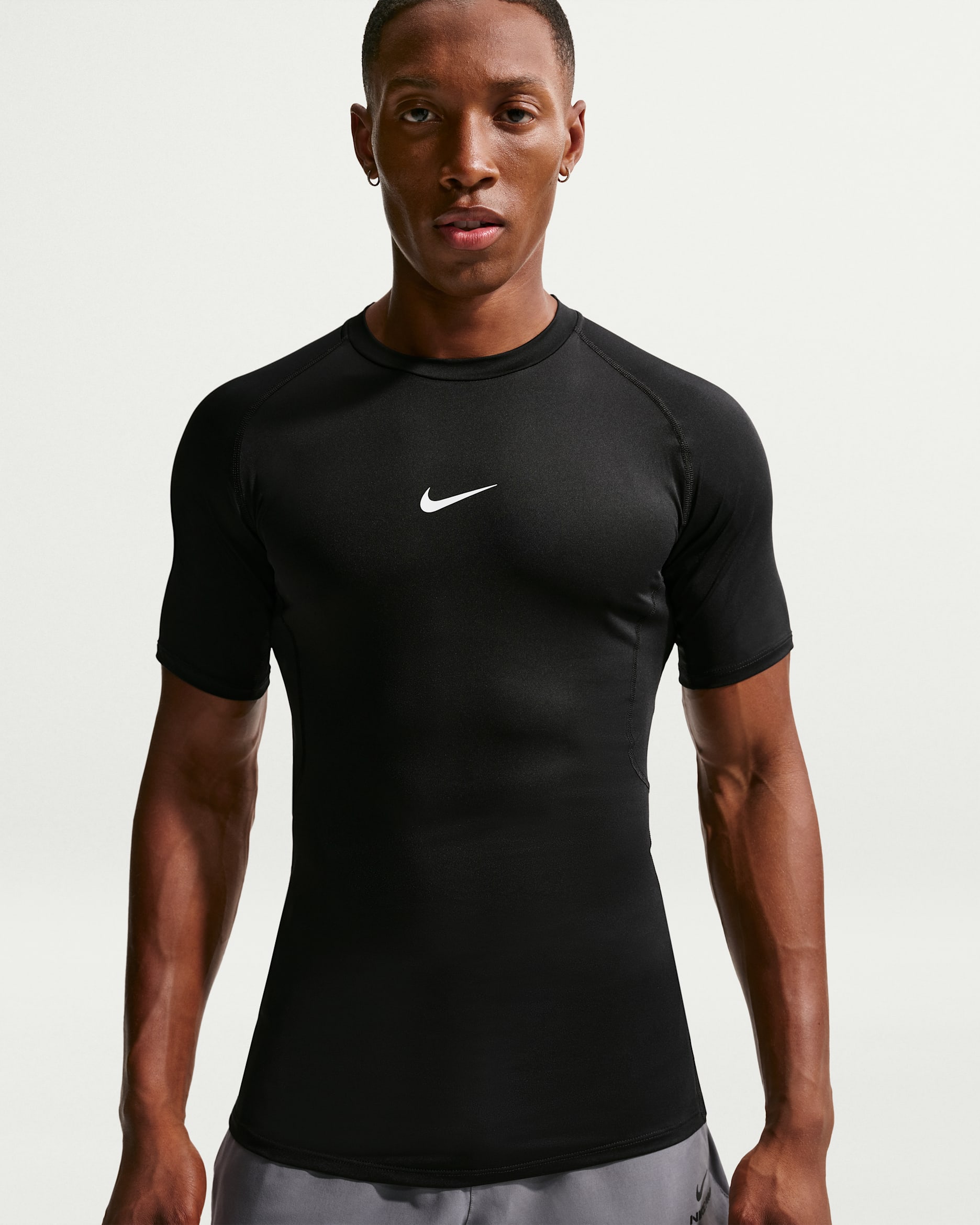 Nike Pro — Black/White