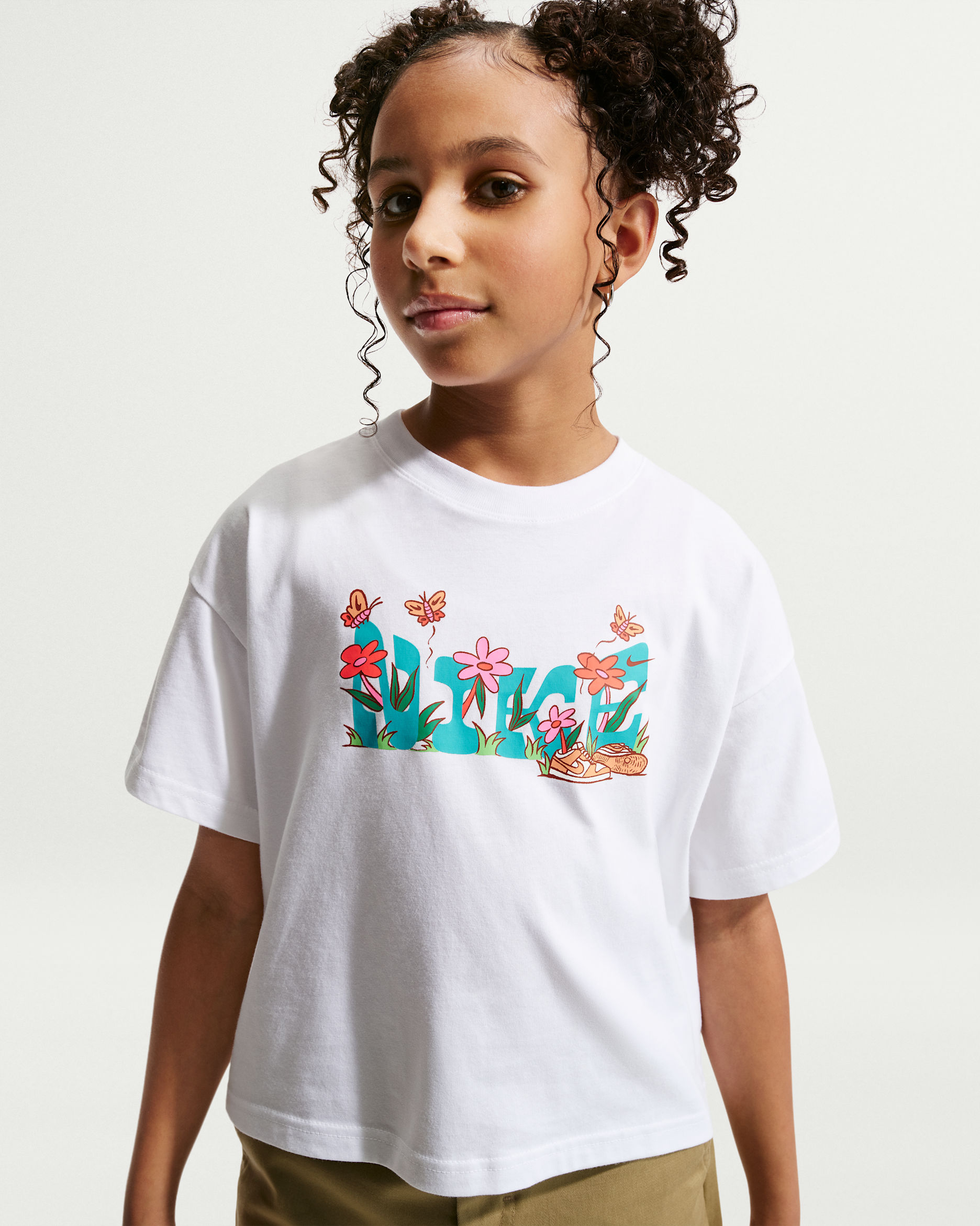 Nike Sportswear — White