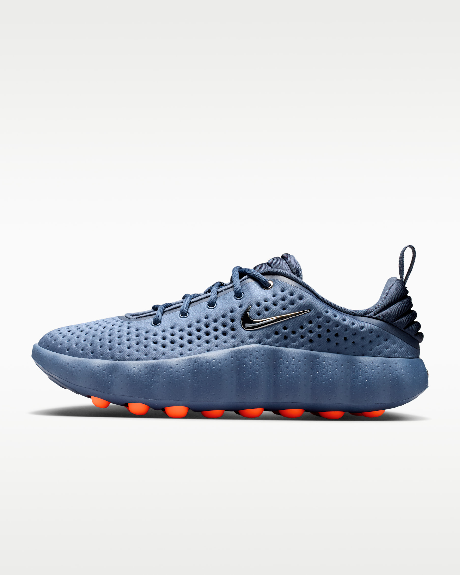 Nike Mind 002 — Thunder Blue/Diffused Blue/Hyper Crimson/Chrome