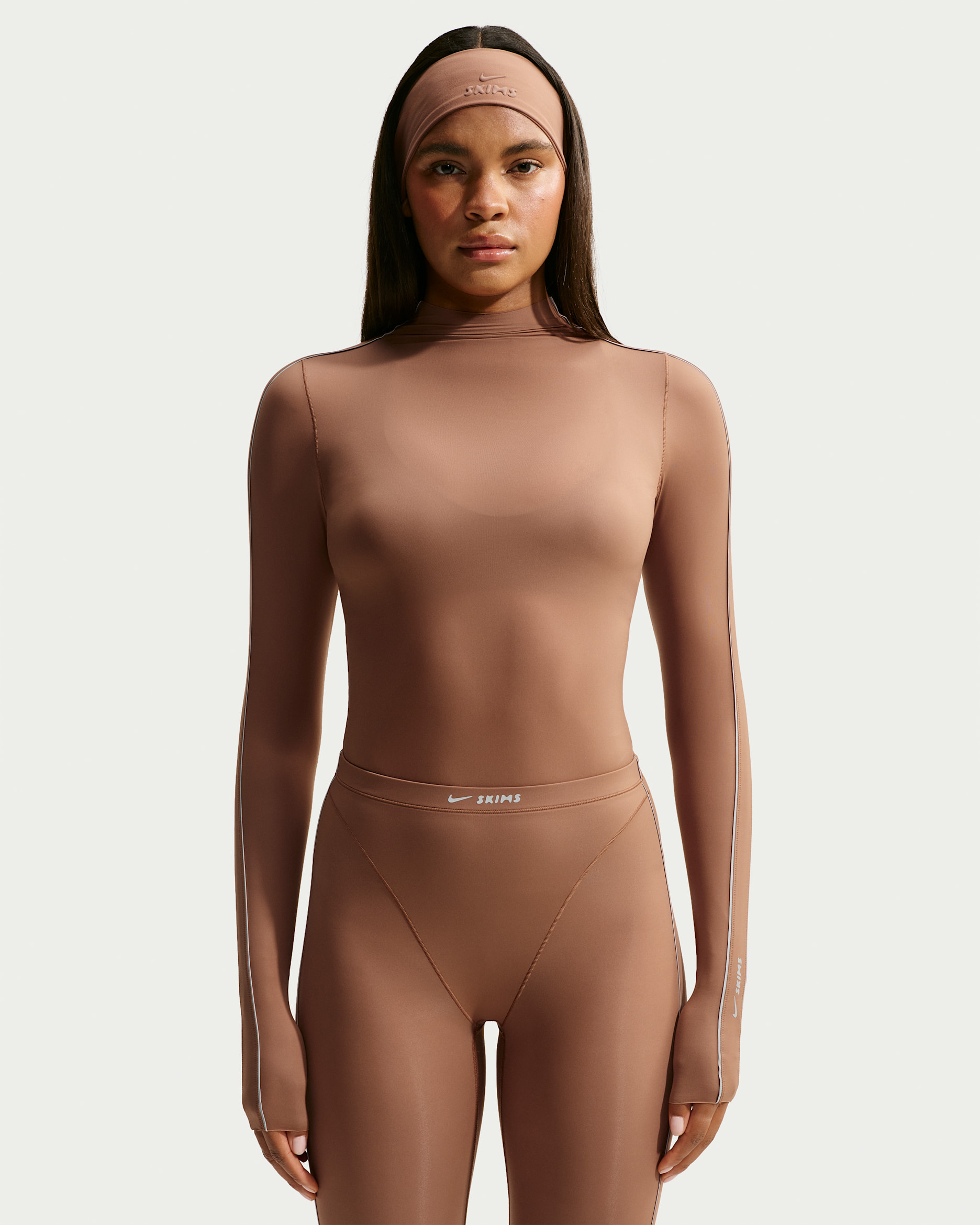NikeSKIMS Weightless — NSKM Carob Brown