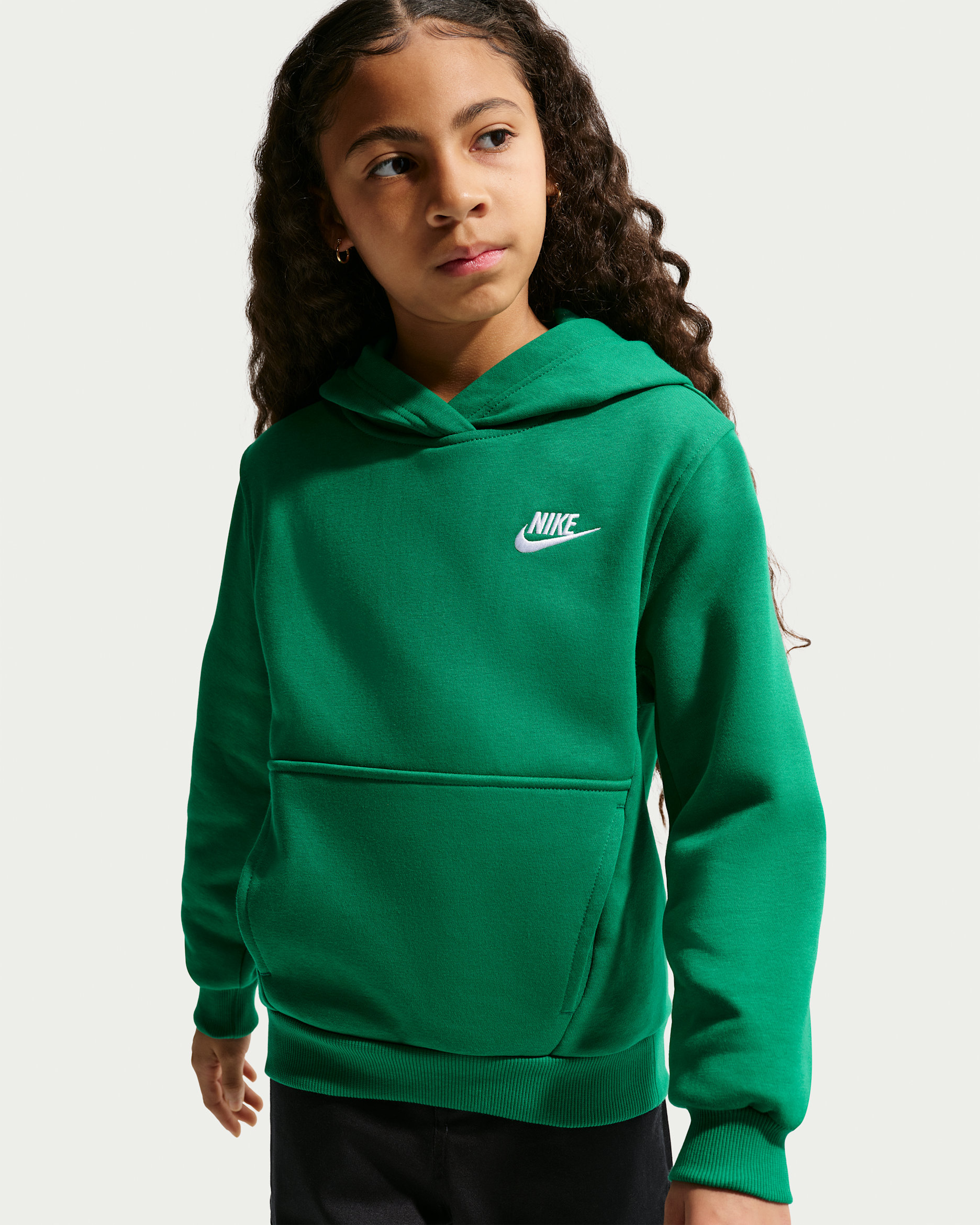 Nike Sportswear Club Fleece — Malachite/White