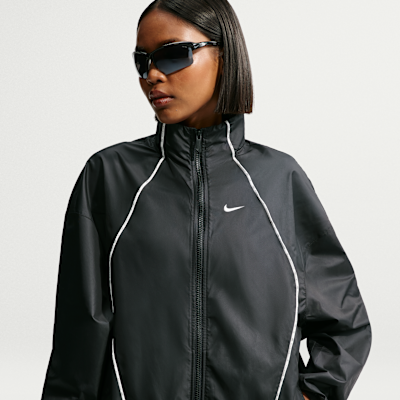 Nike Sportswear — Black/Sail/Sail