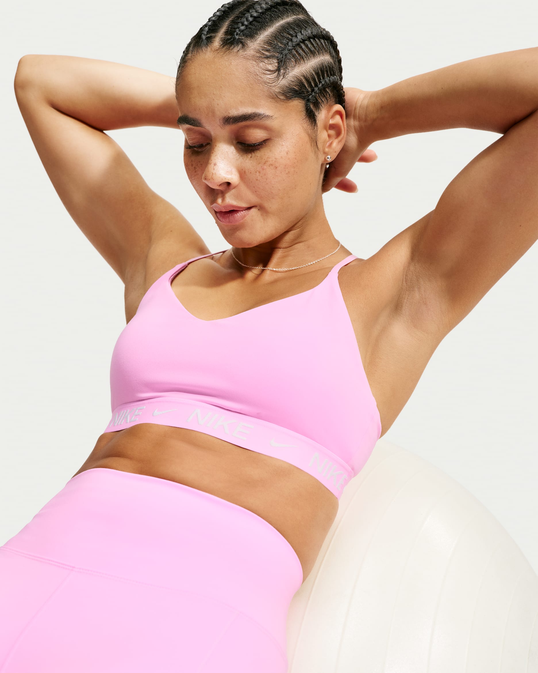 Nike Indy Light-Support — Pink Rise