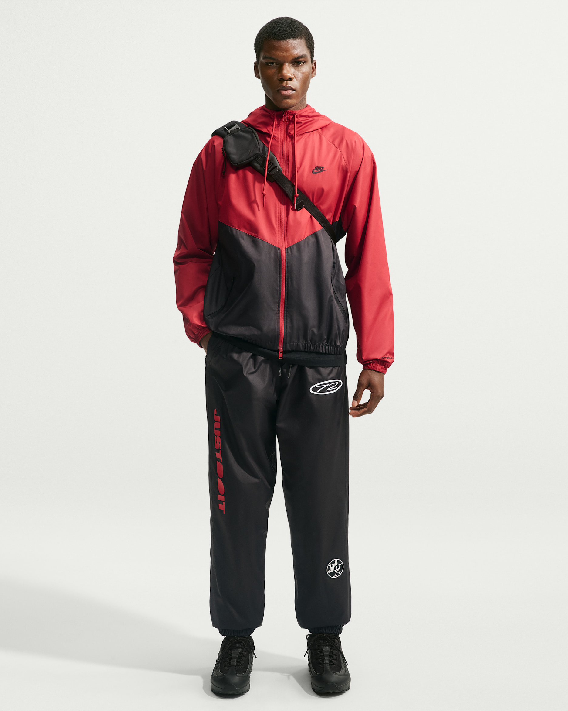 Nike Windrunner — Black/Black/University Red