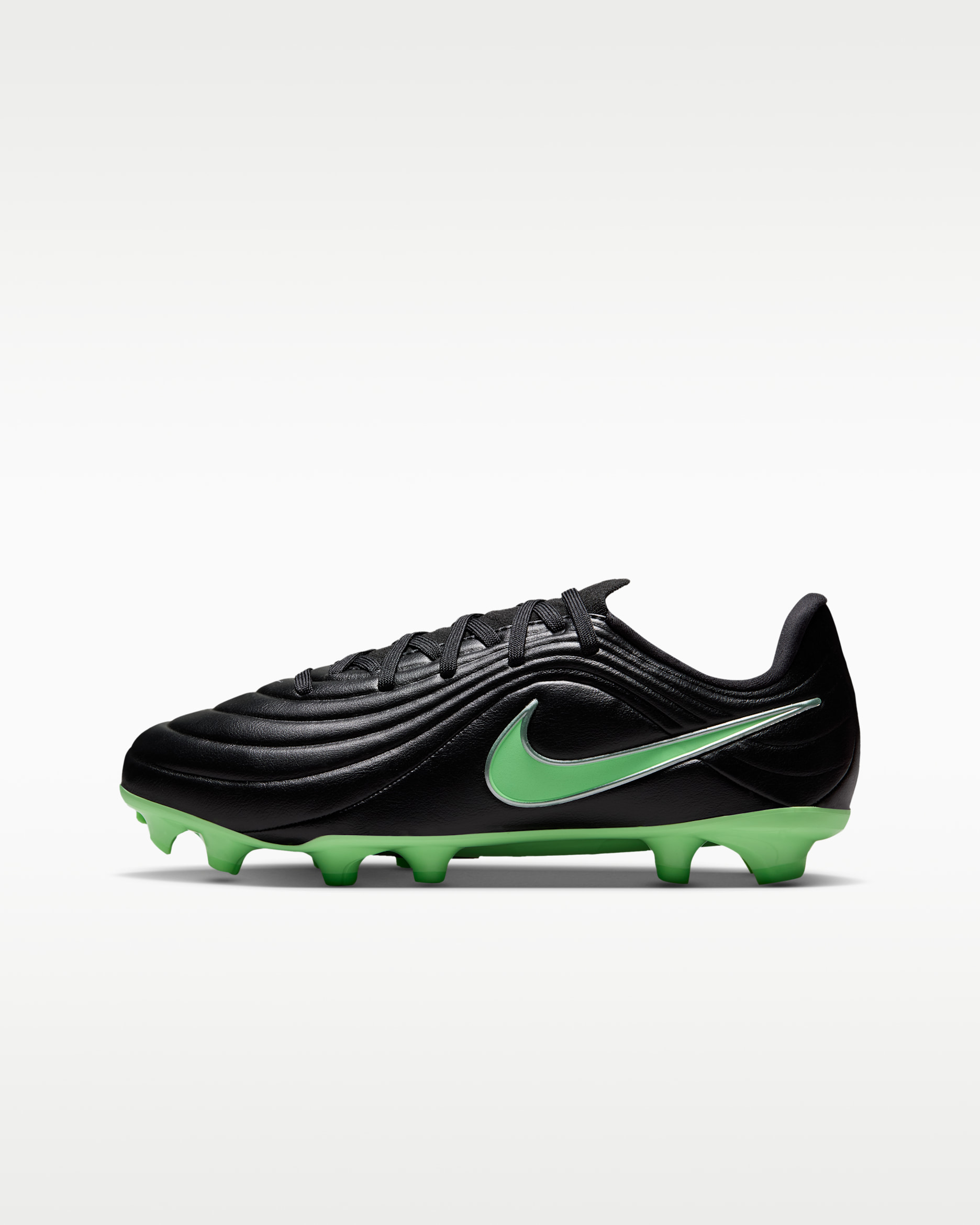 Nike Jr. Tiempo Maestro Academy — Black/Black/Illusion Green