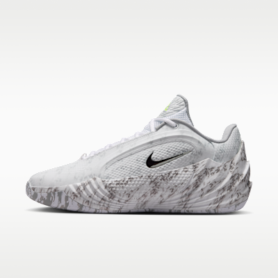 Giannis Freak 8 — White/Light Smoke Grey/Black/Metallic Silver