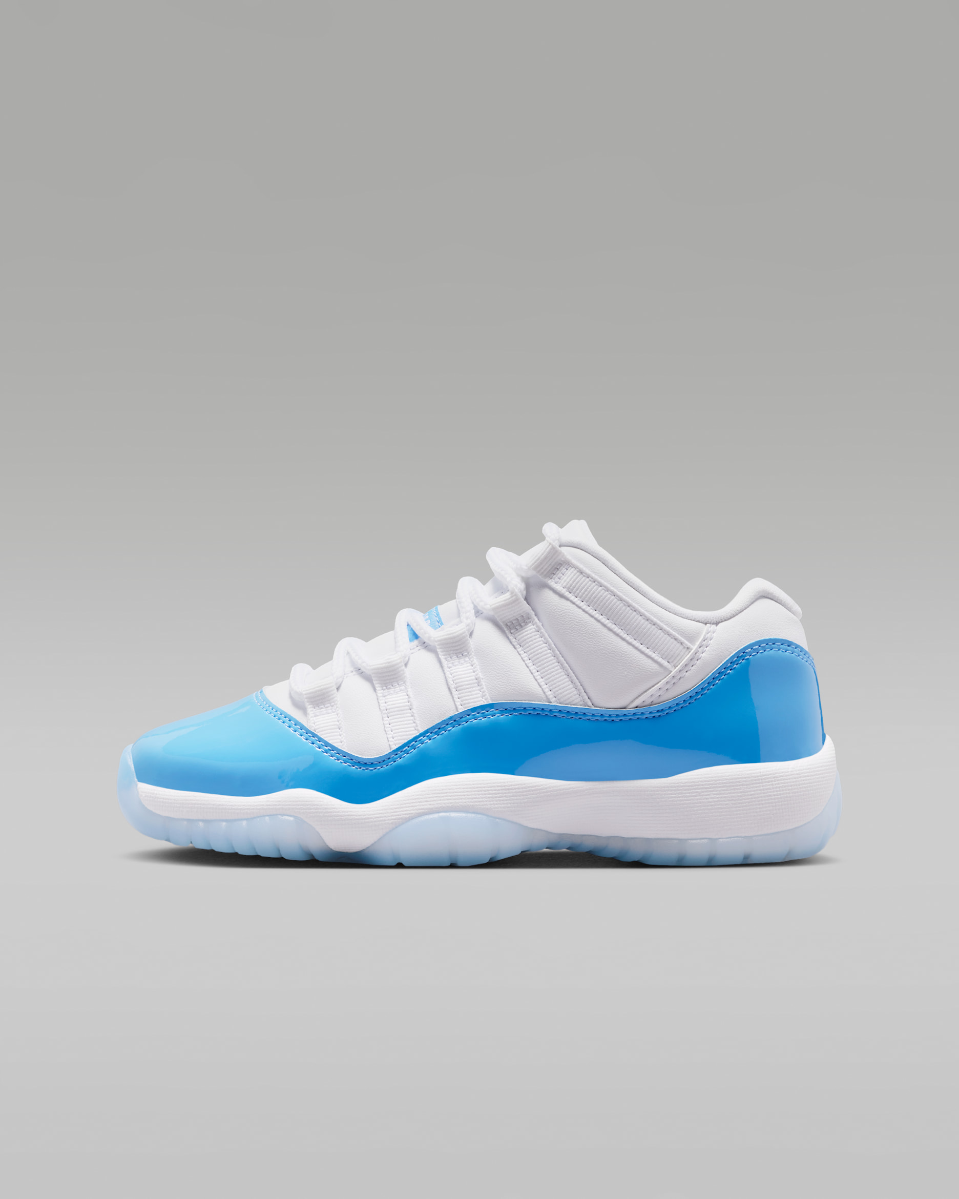 Air Jordan 11 Retro Low 'University Blue' — White/Black/University Blue