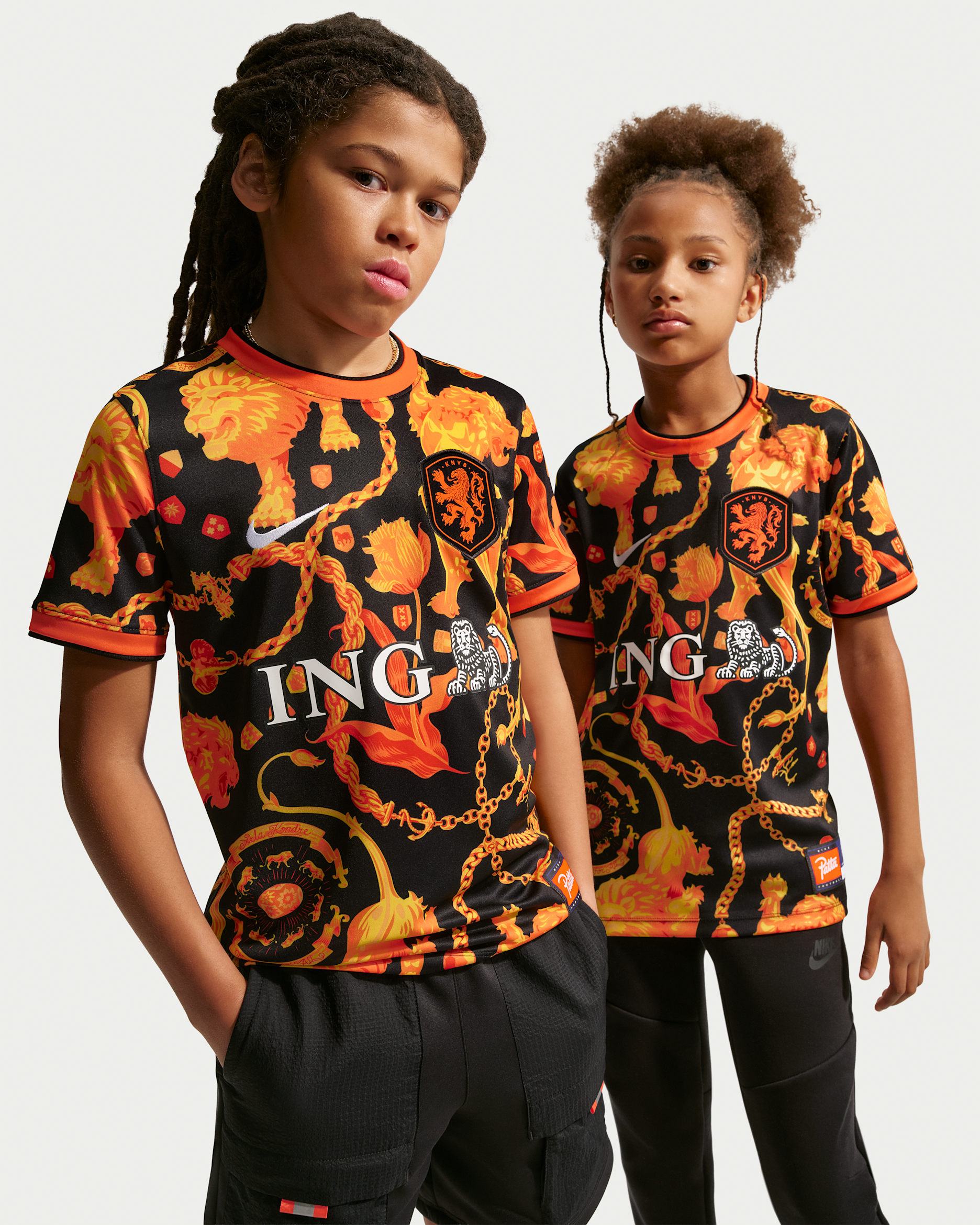 Netherlands x Patta — Black/White