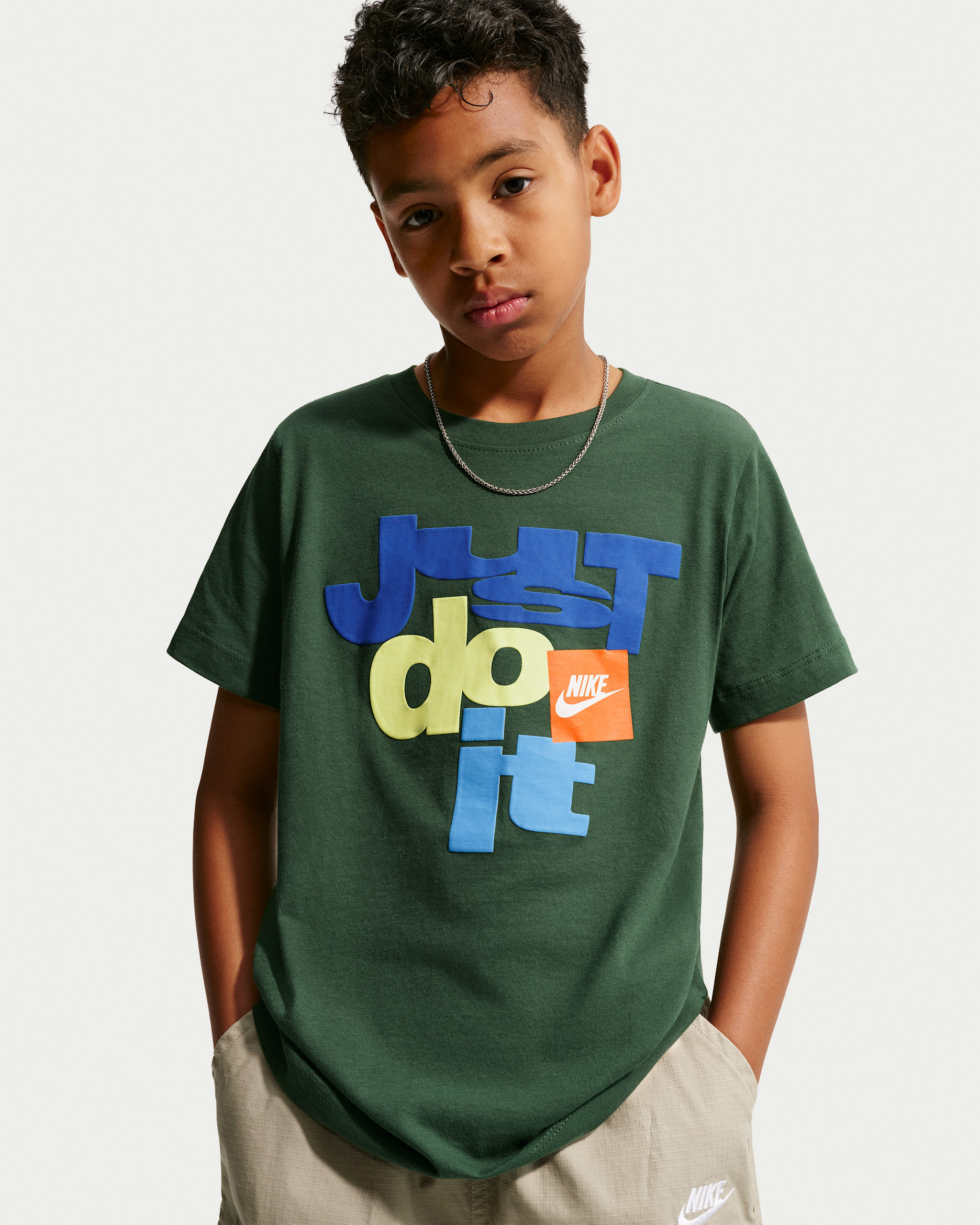 Nike Sportswear Club — Fir