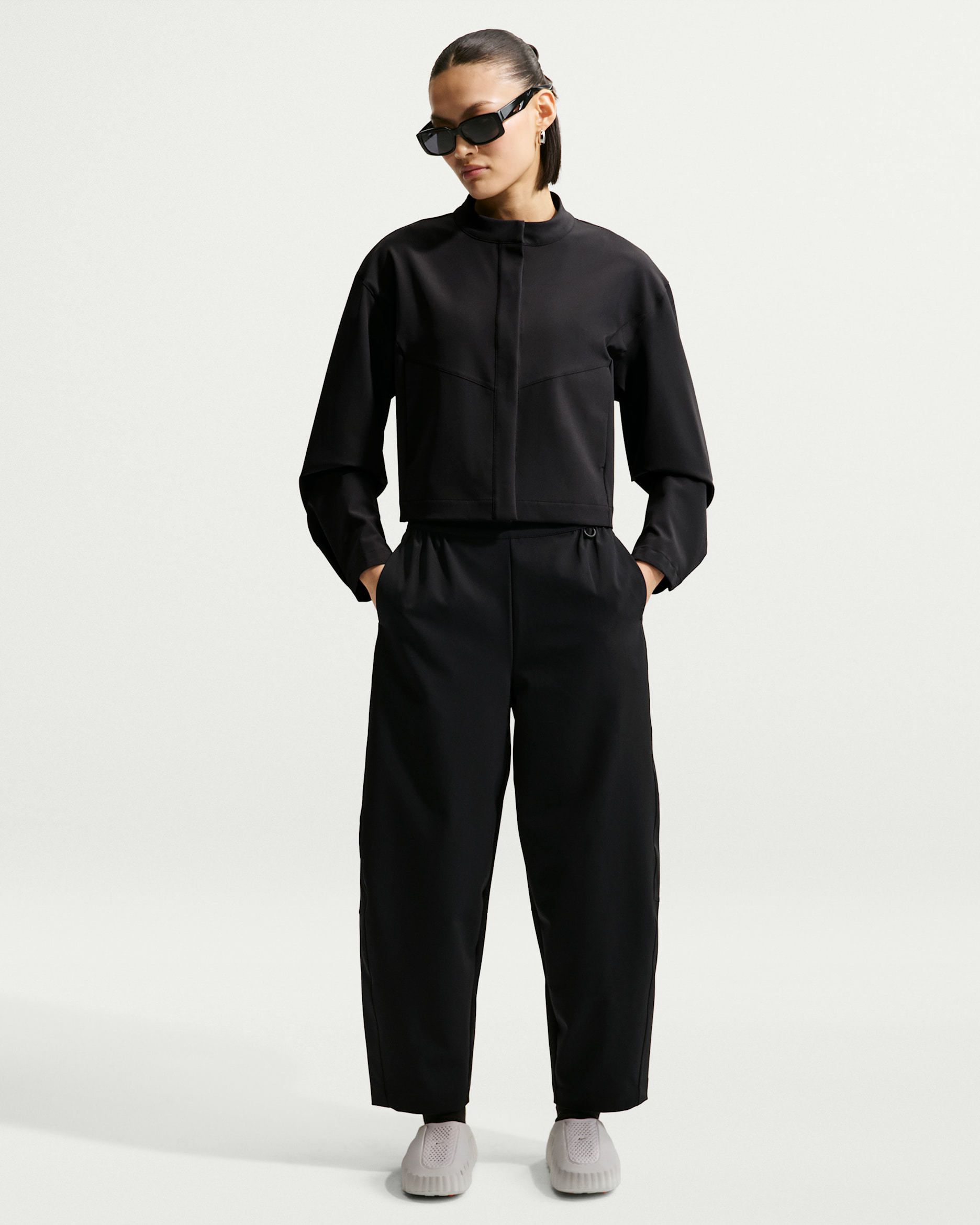 Nike 24.7 PerfectStretch — Black/Dark Smoke Grey