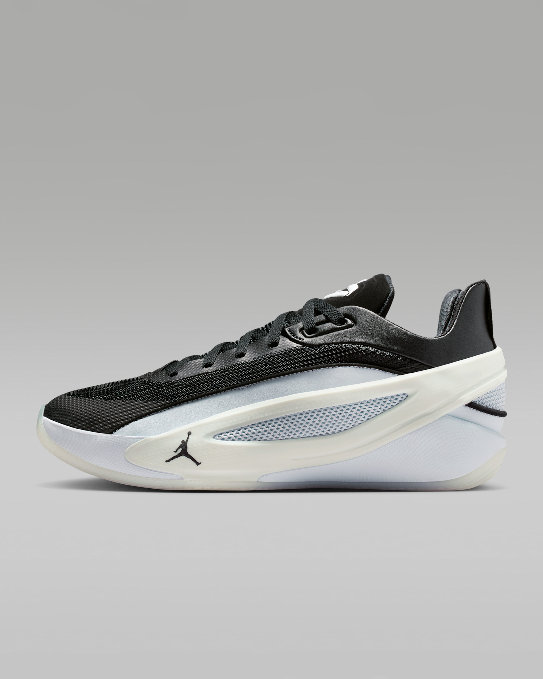 Luka 5 — Black/Football Grey/Psychic Blue/White