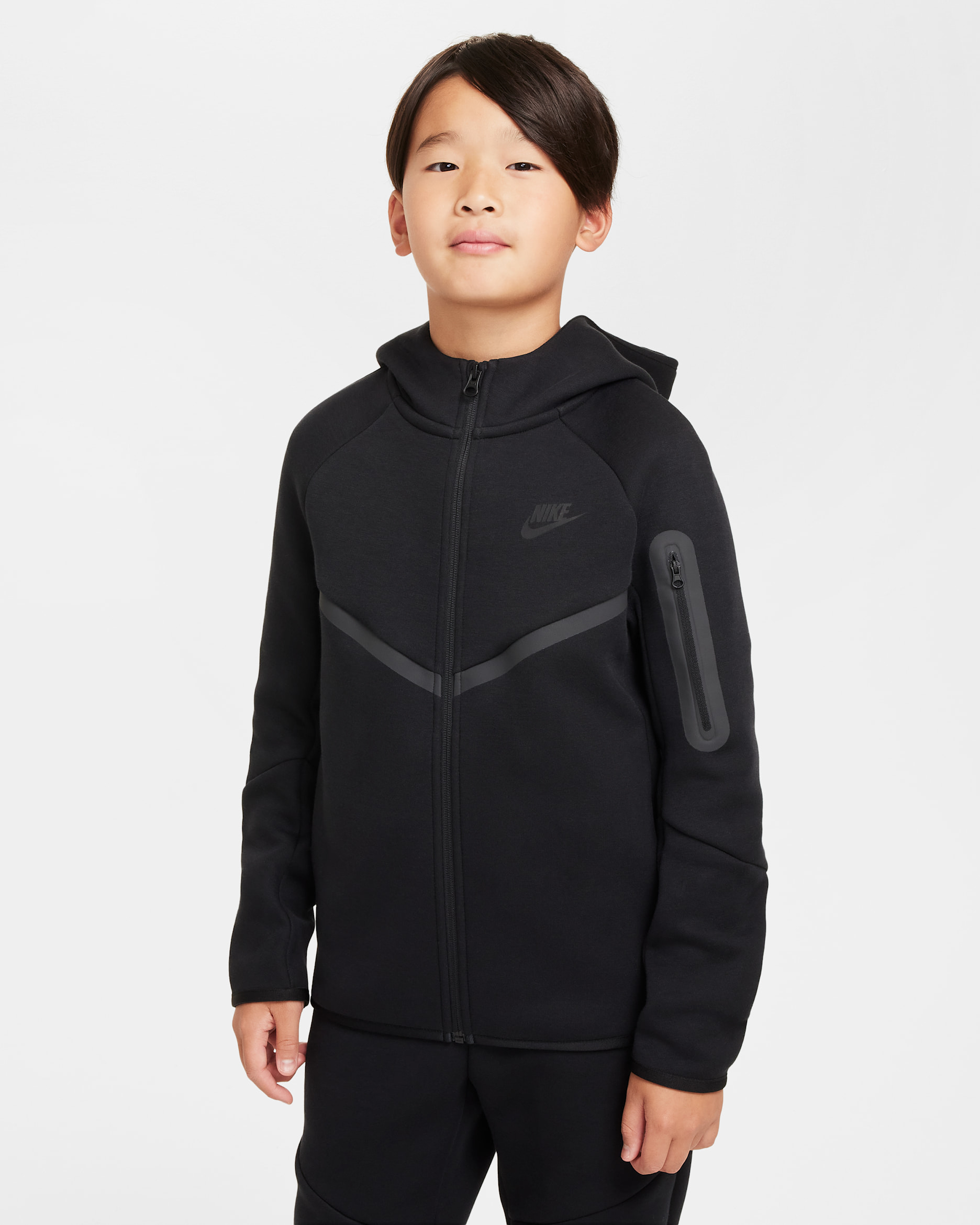 Nike Sportswear Tech Fleece — Black/Black/Black/Black