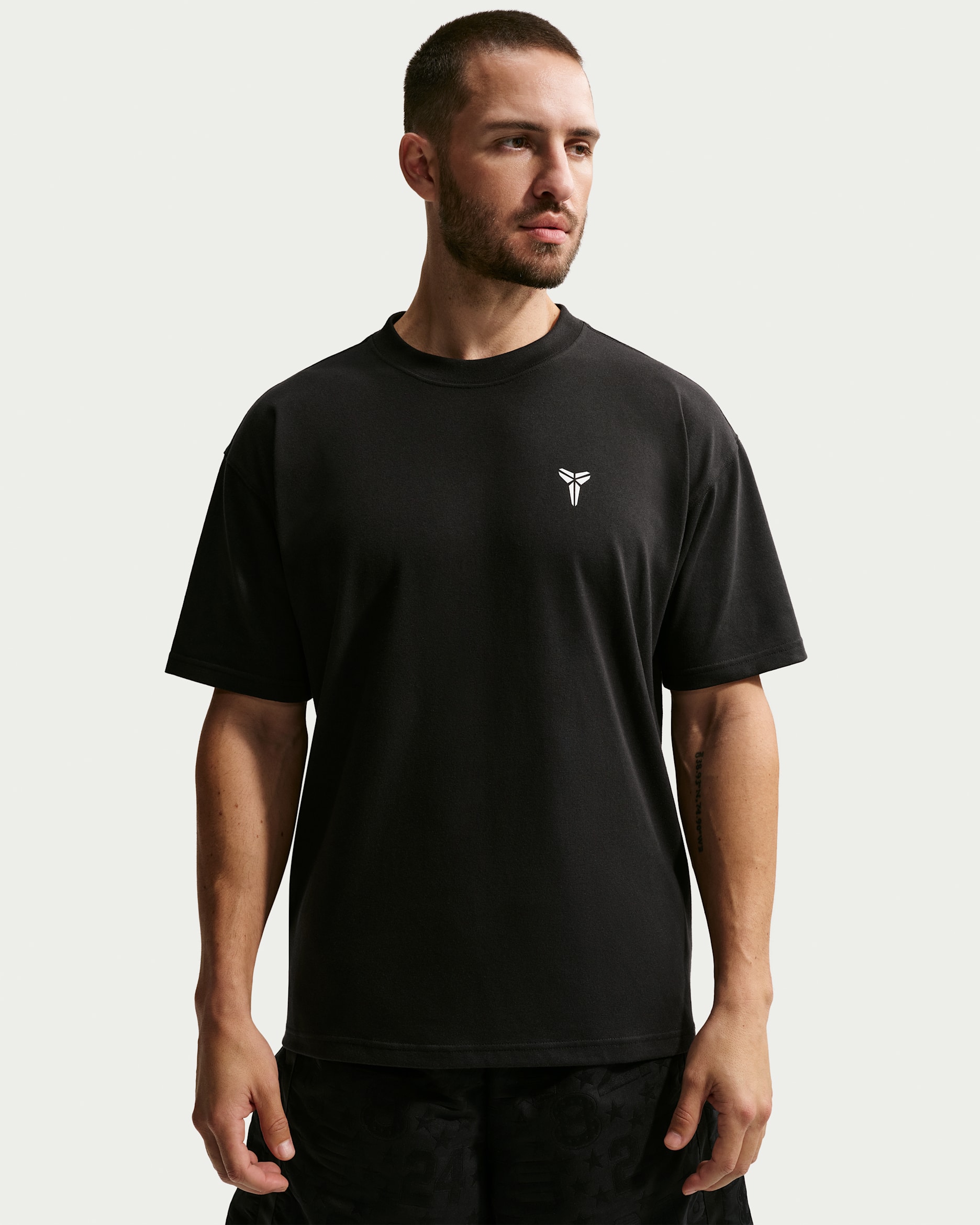 Kobe — Black