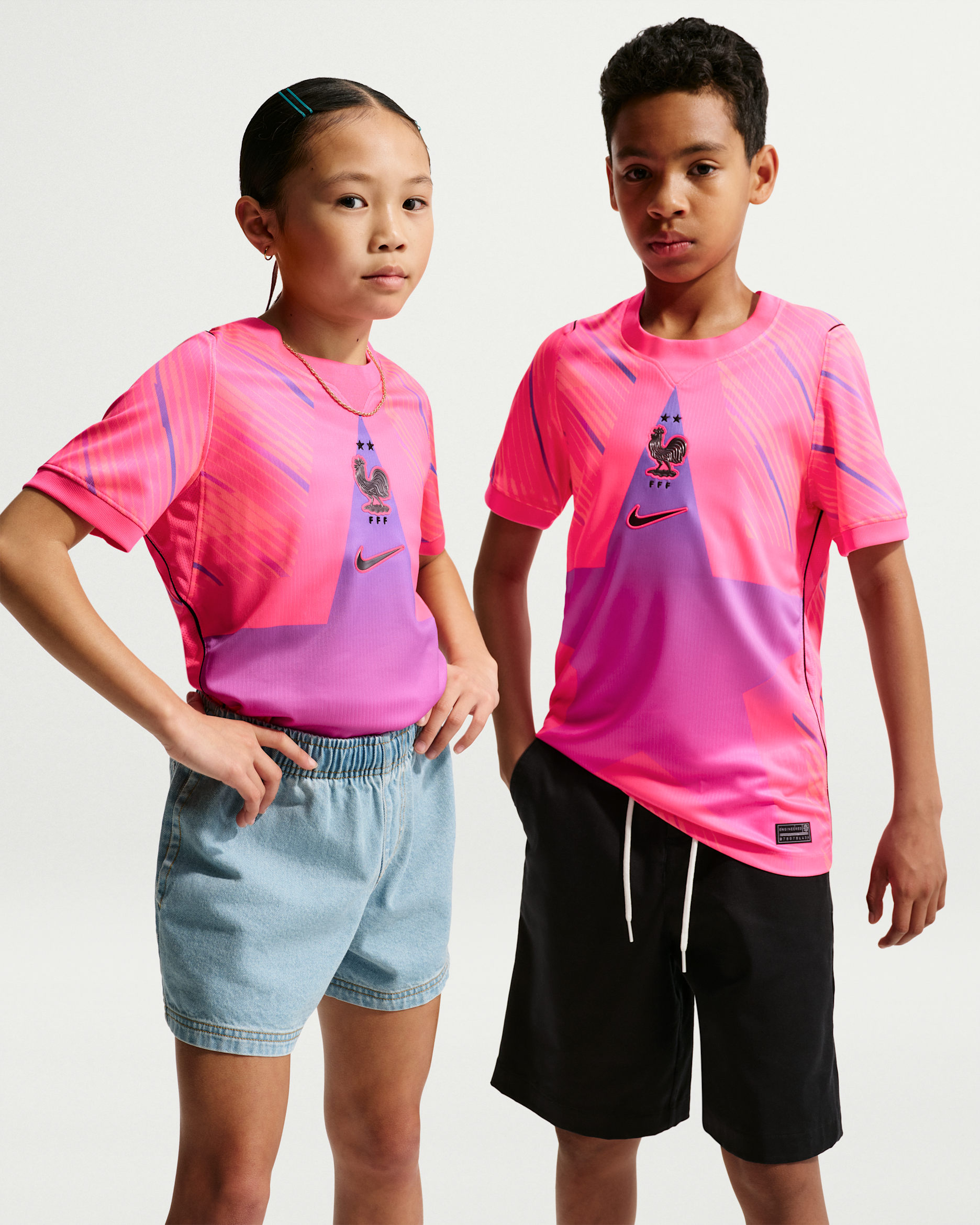FFF 2026 Stadium Goalkeeper — Hyper Pink/Sunset Pulse/Bright Violet/Black