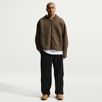 Nike Tech — Black/Black