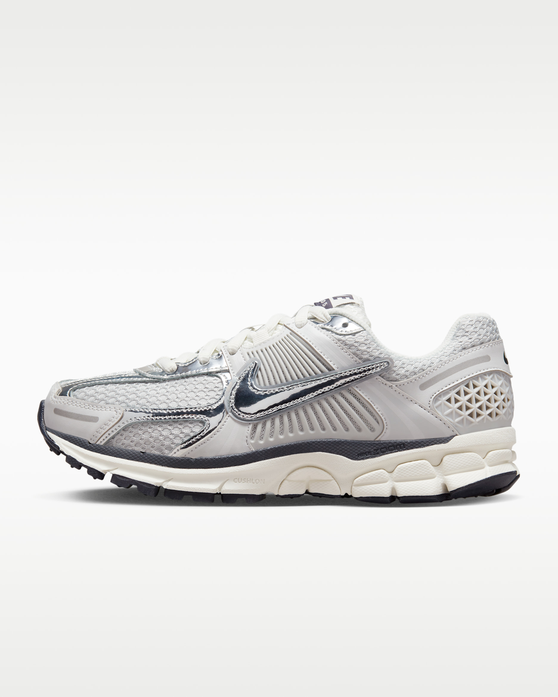 Nike Zoom Vomero 5 — Photon Dust/Gridiron/Sail/Chrome