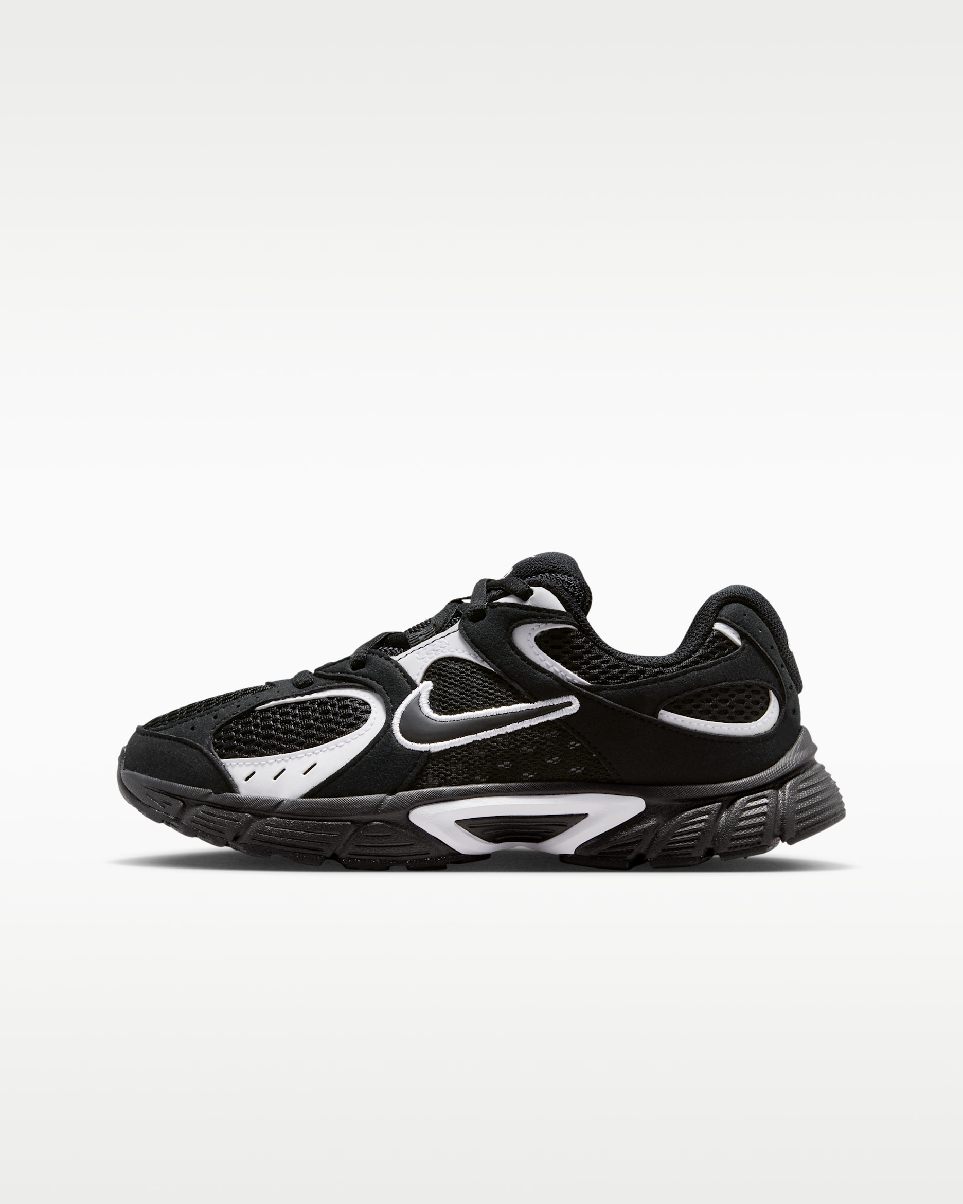 Nike V5 Runner Suede — Black/White/Black