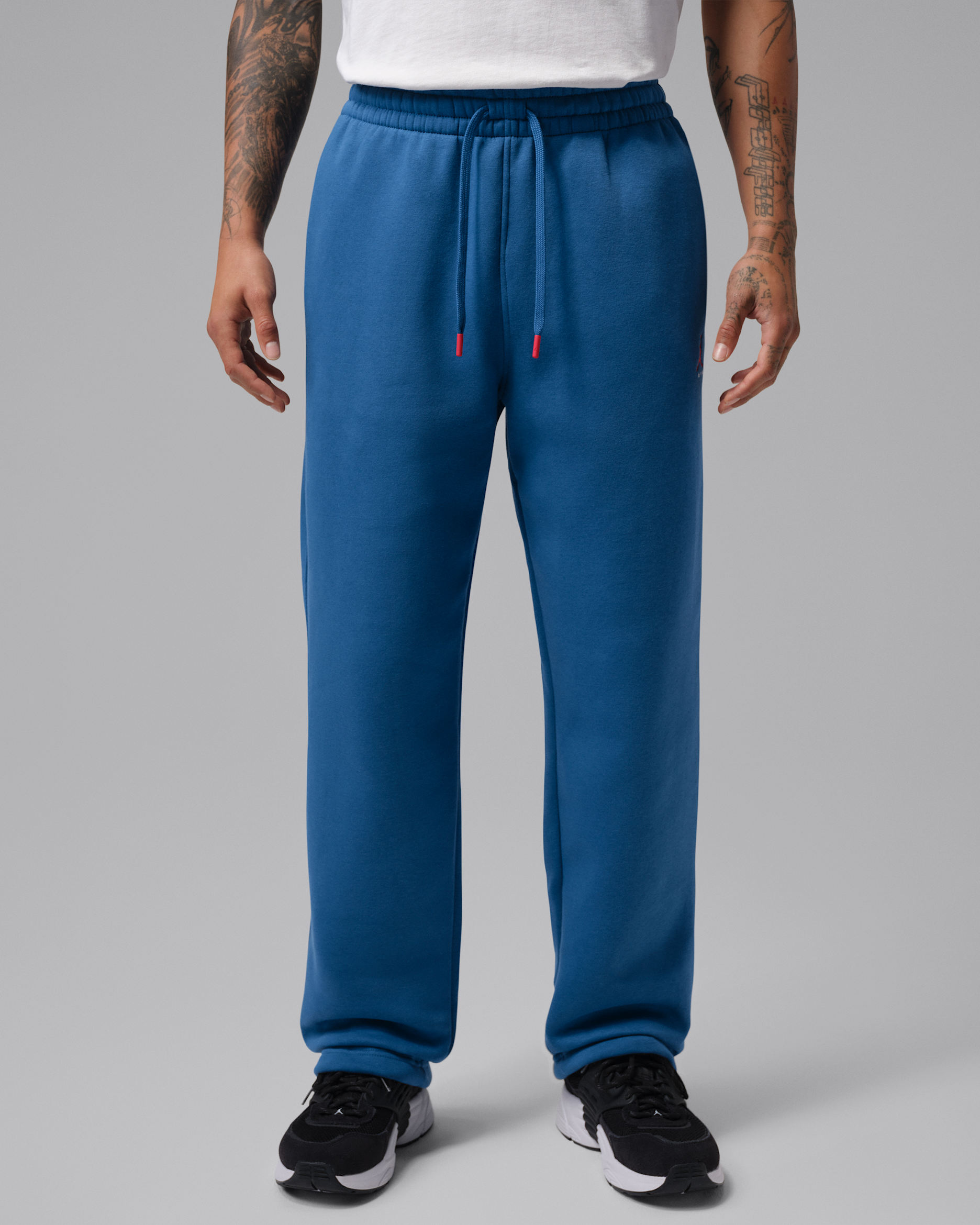 Jordan Brooklyn — True Blue/University Red
