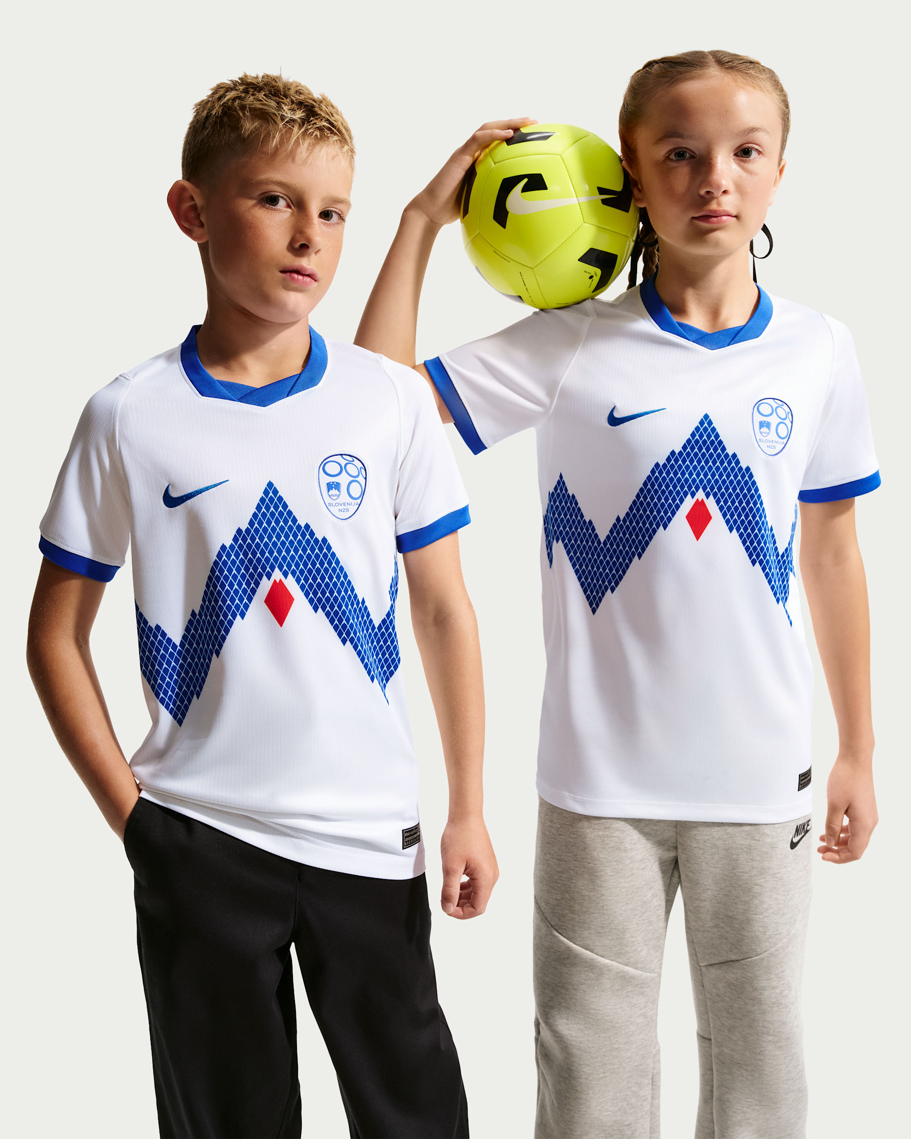 Slovenia 2026 Stadium Home — White/Hyper Royal/Hyper Royal