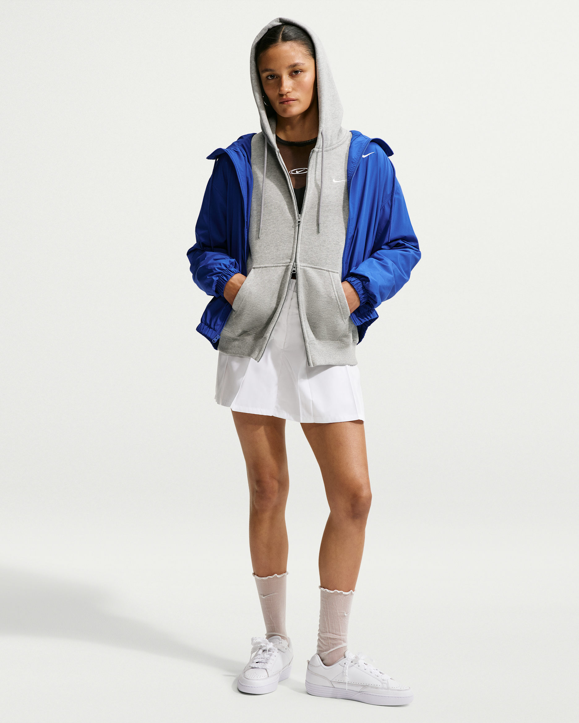 Nike Sportswear — White/Black