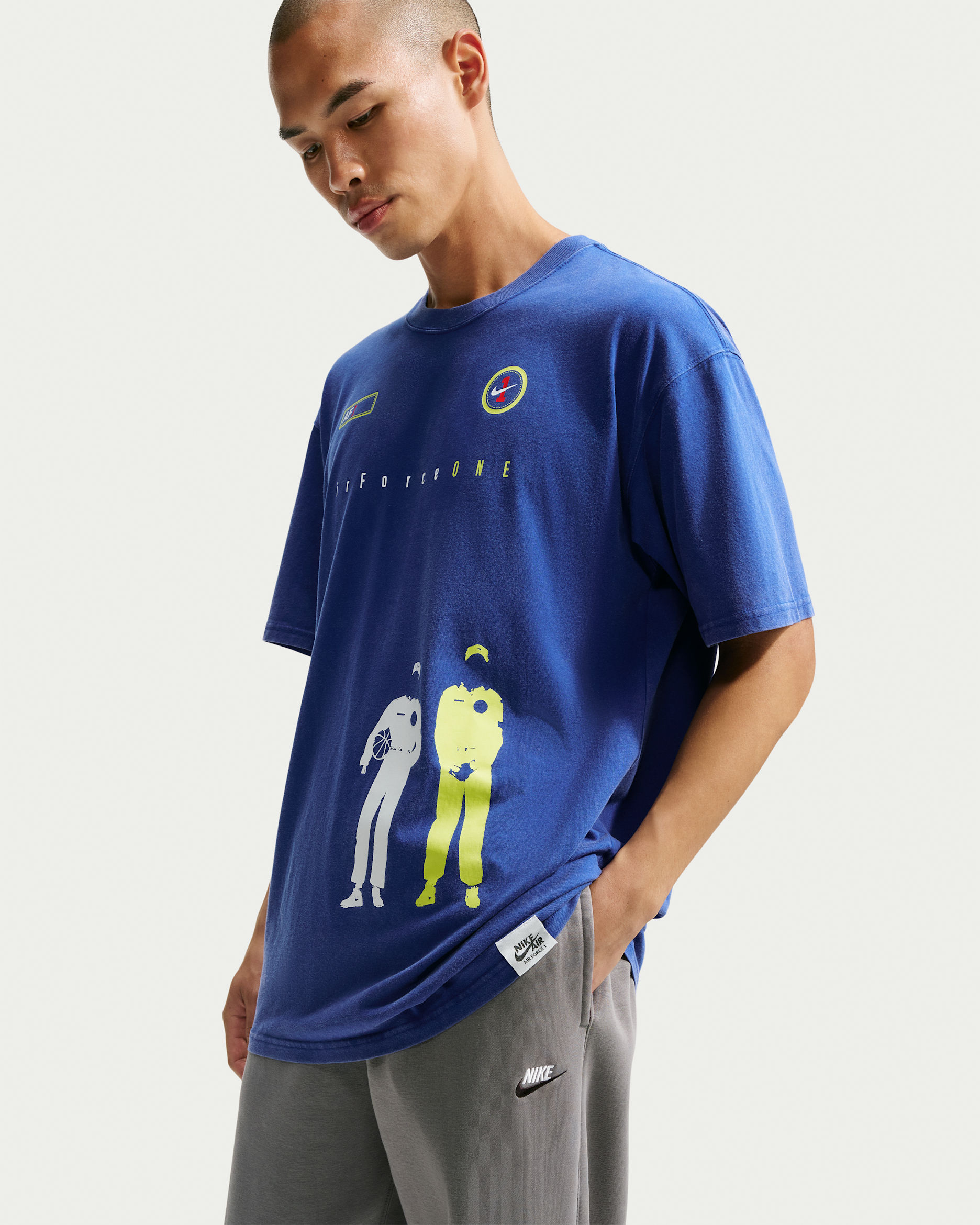 Nike Sportswear — Old Royal