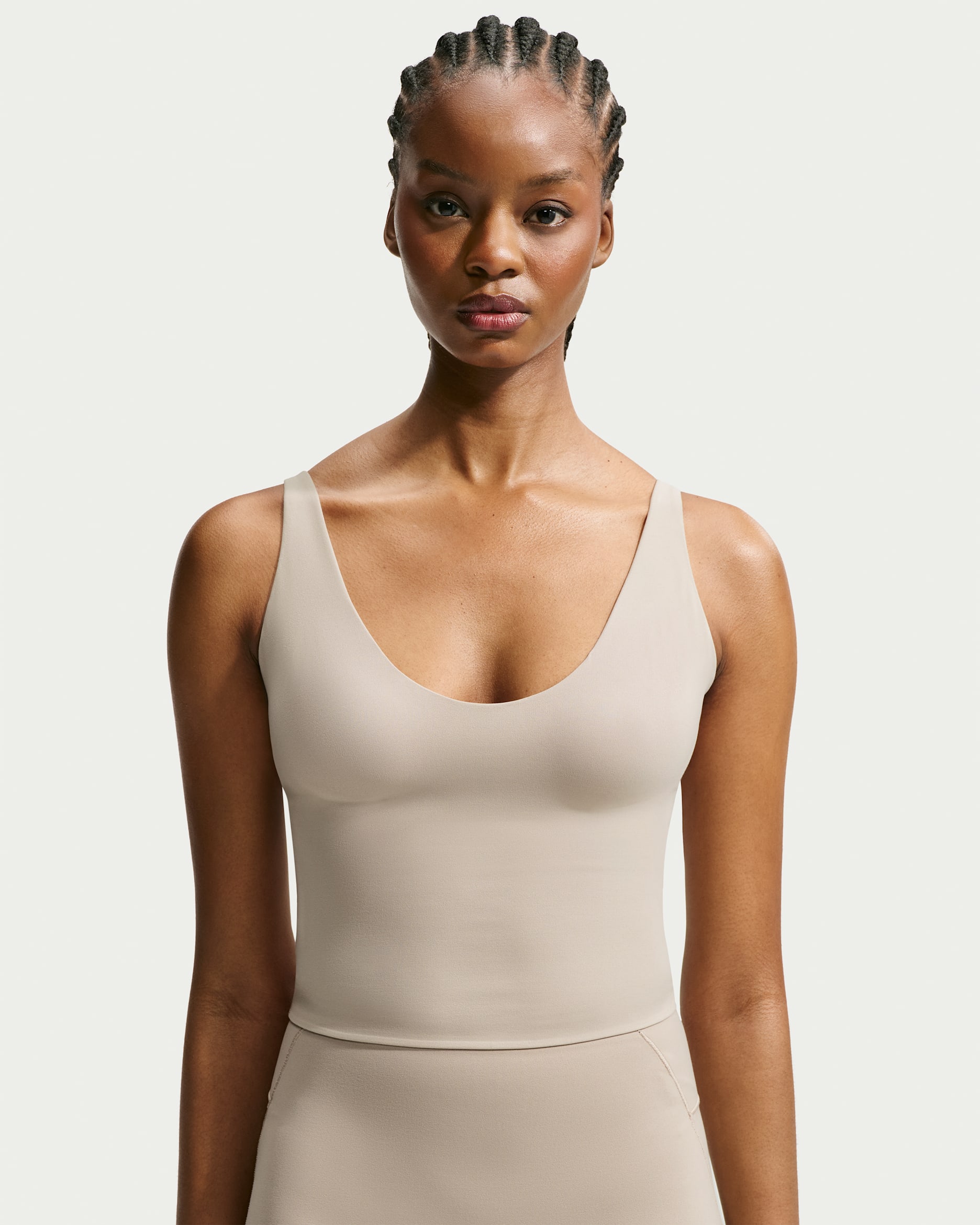NikeSKIMS Studio Stretch — NSKM Linen/NSKM Linen