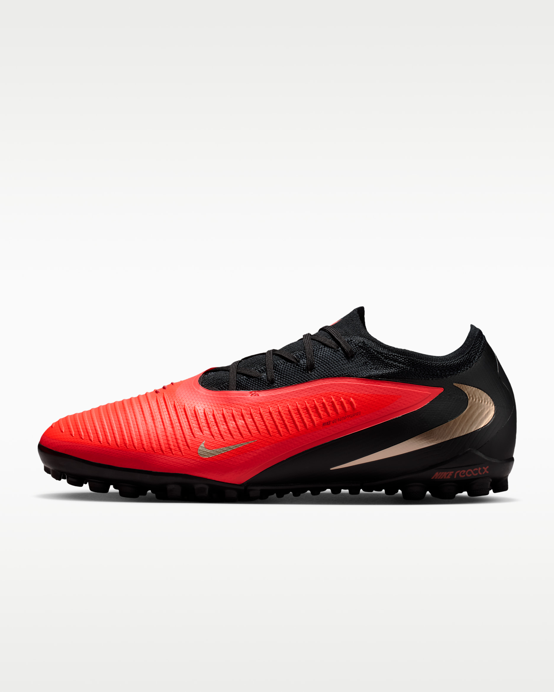 Nike Phantom 6 Low Pro — Bright Crimson/Bright Crimson/Black