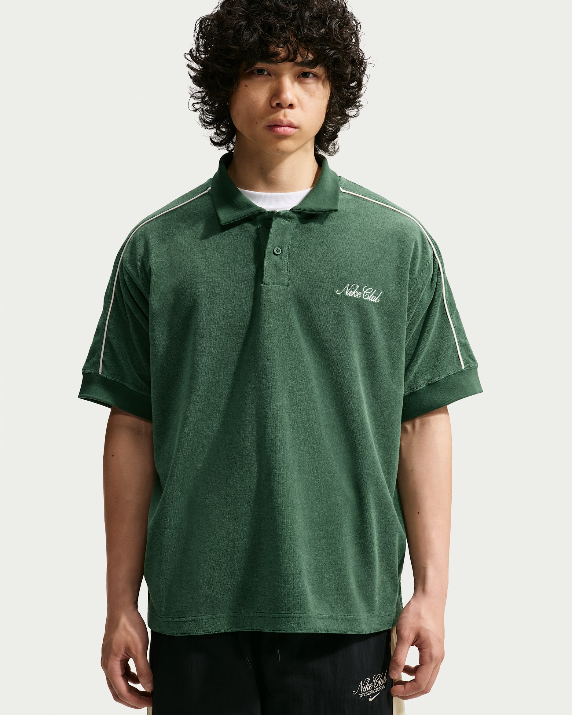 Nike Sportswear Club — Fir/Phantom/White/Phantom