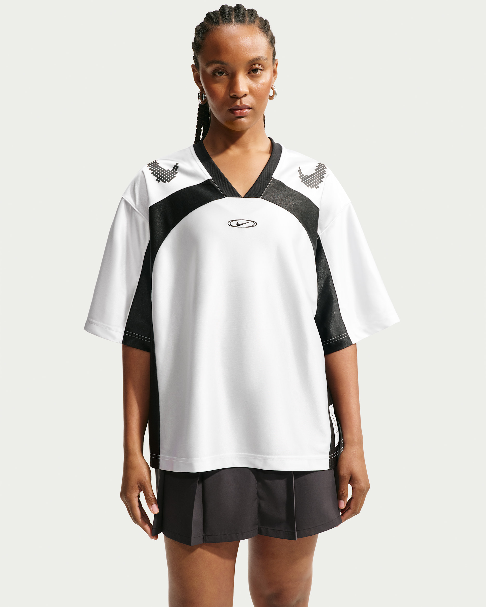 Nike Sportswear — White/Black/Black/Black