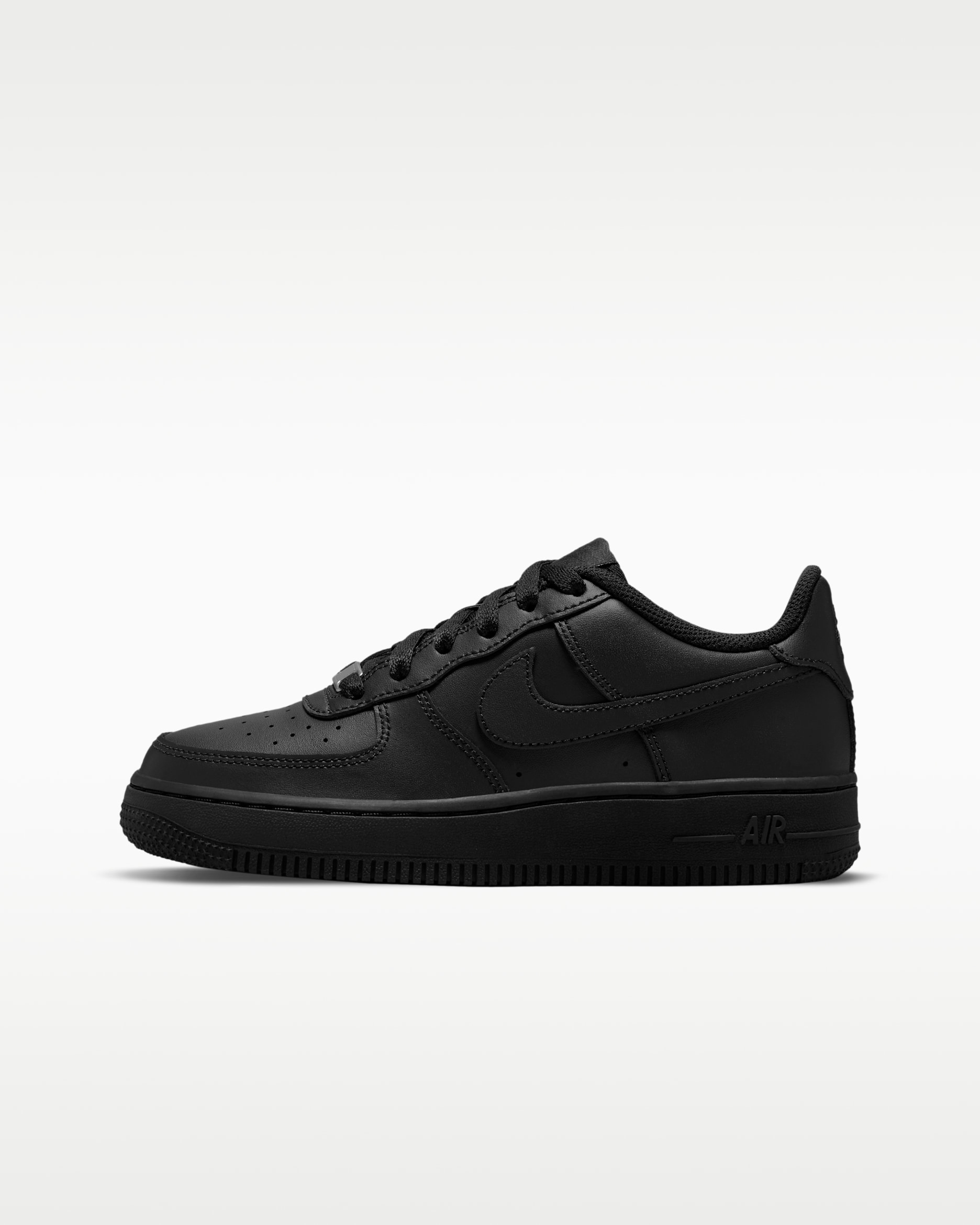Nike Air Force 1 LE — Black/Black