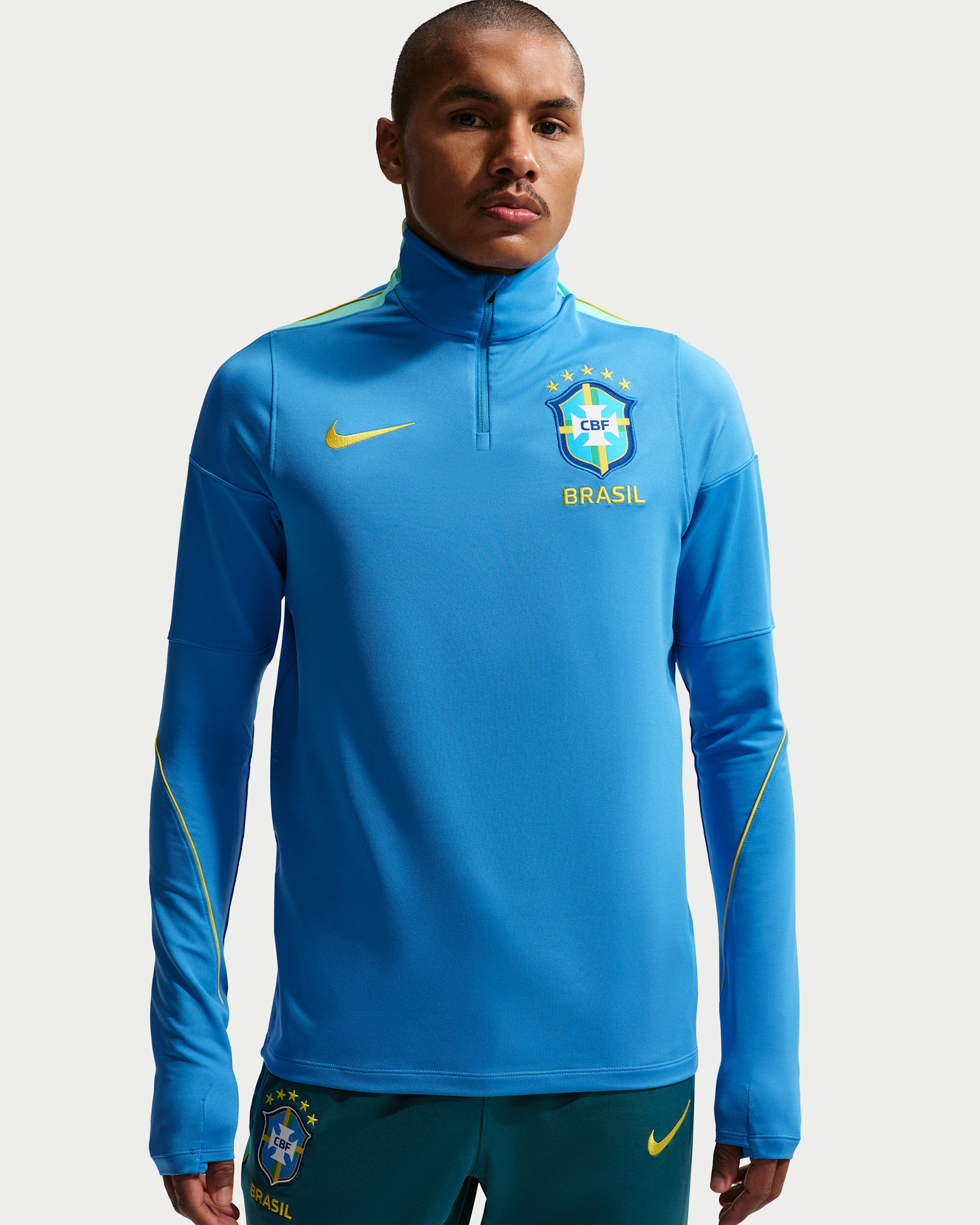 Brazil Strike — Light Photo Blue/Light Menta/Midwest Gold