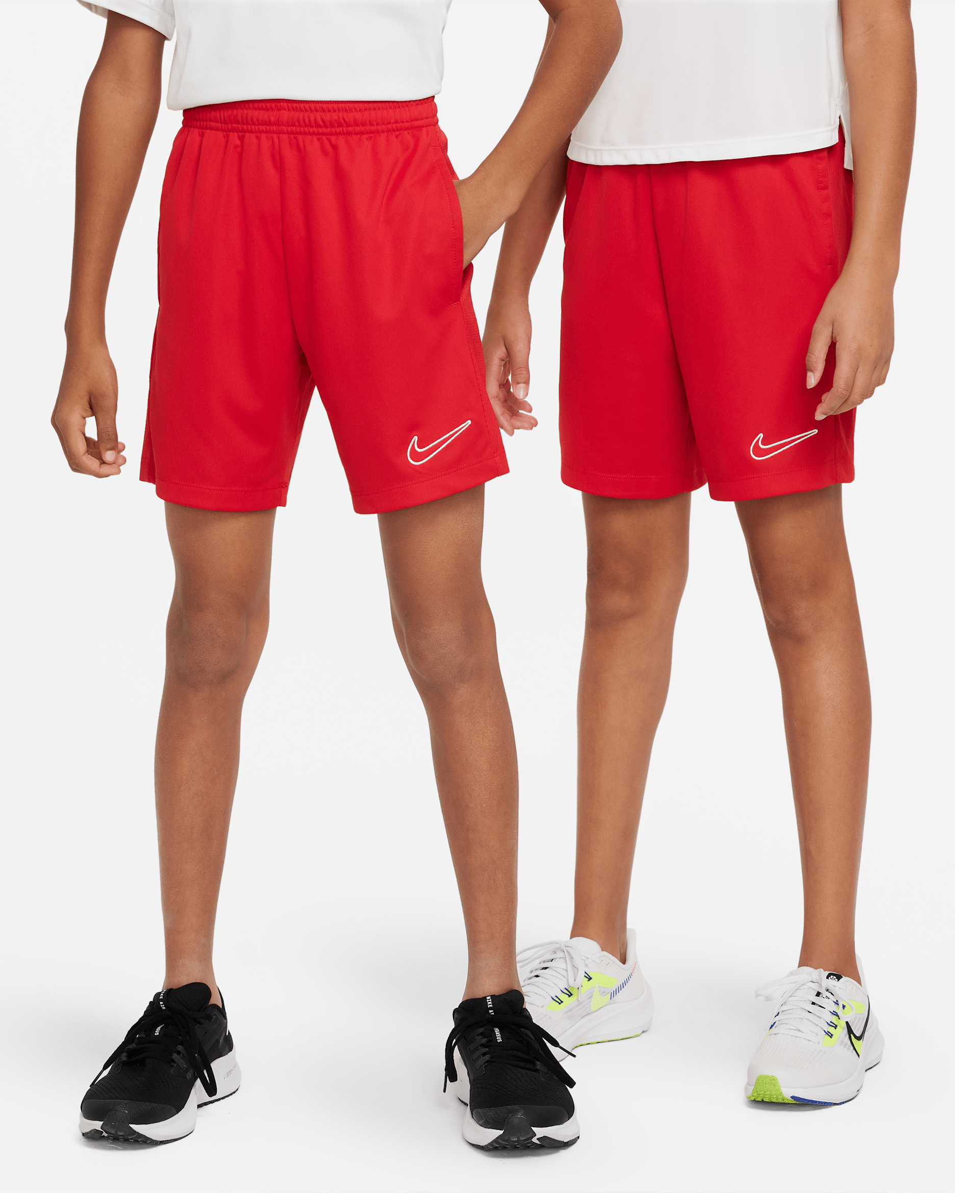 Nike Trophy23 — University Red/University Red/White
