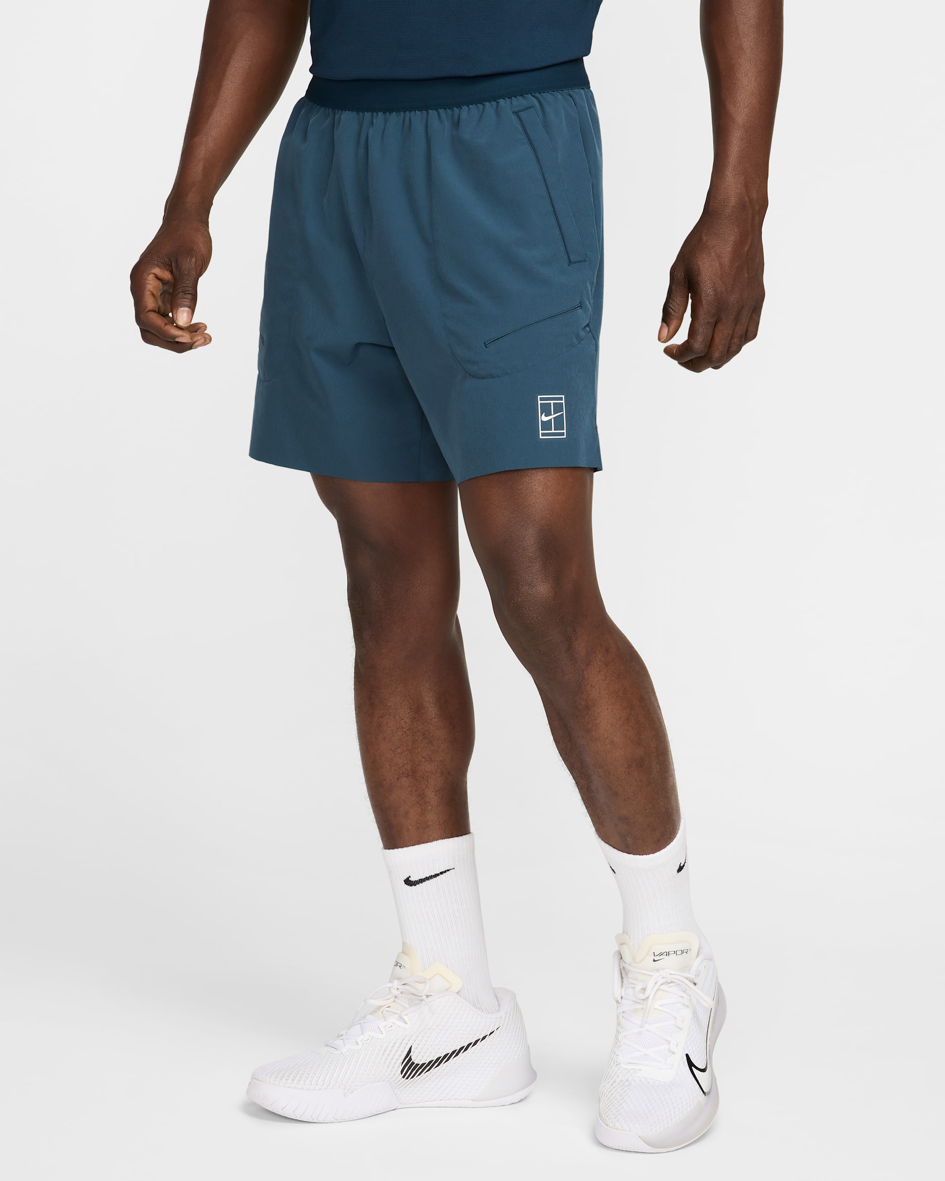 NikeCourt Advantage — Armoury Navy/White