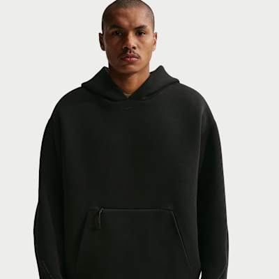 Nike Tech — Black/Black