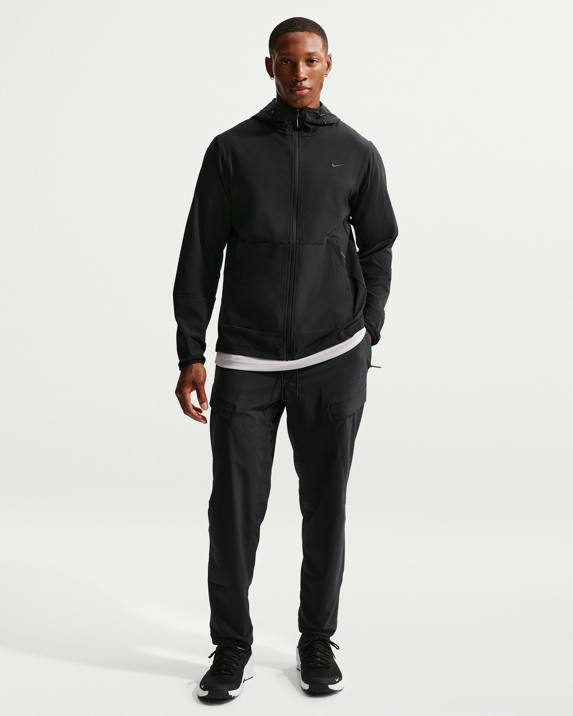 Nike Unlimited — Black/Black/Black