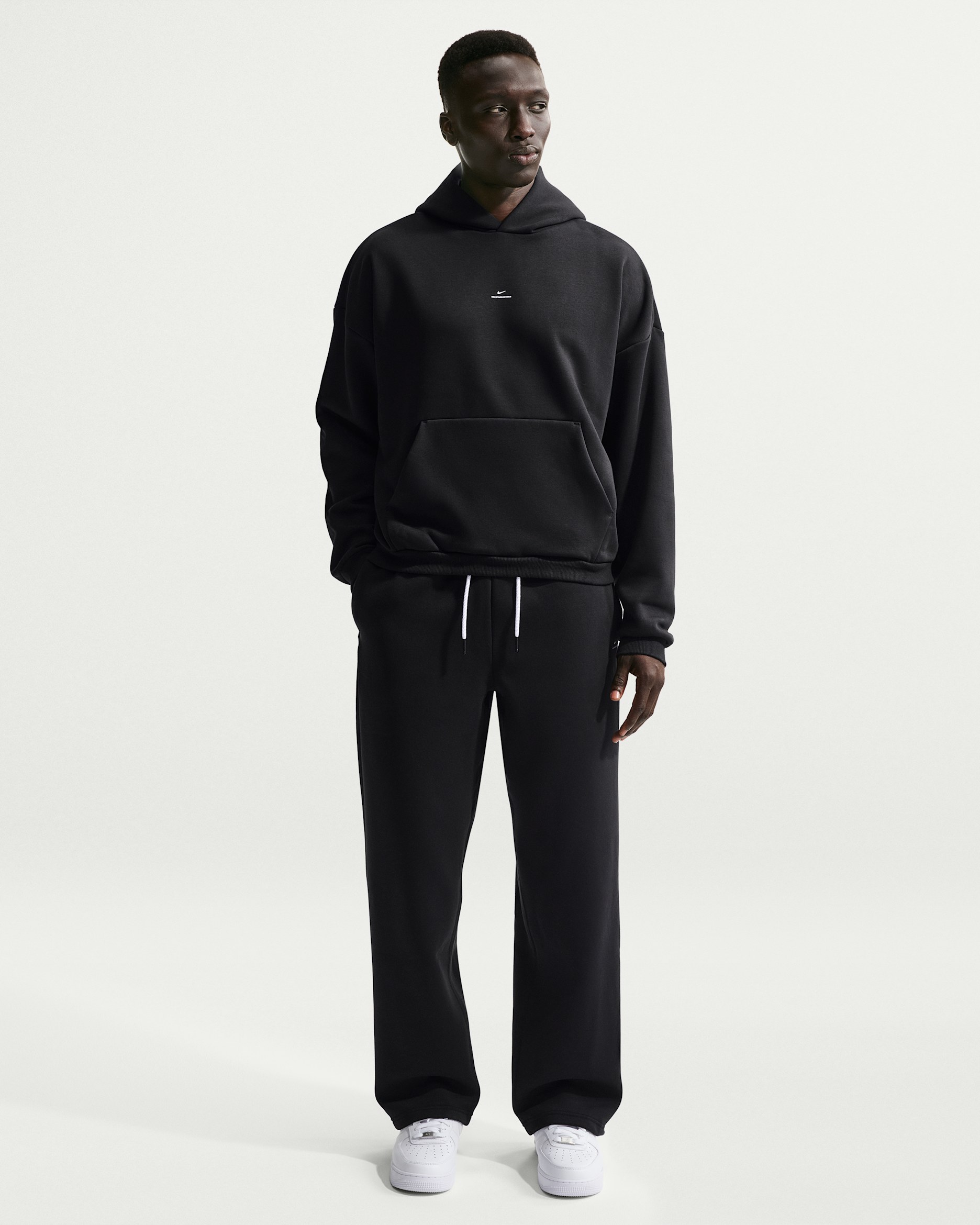 Nike Standard Issue — Black/Pale Ivory