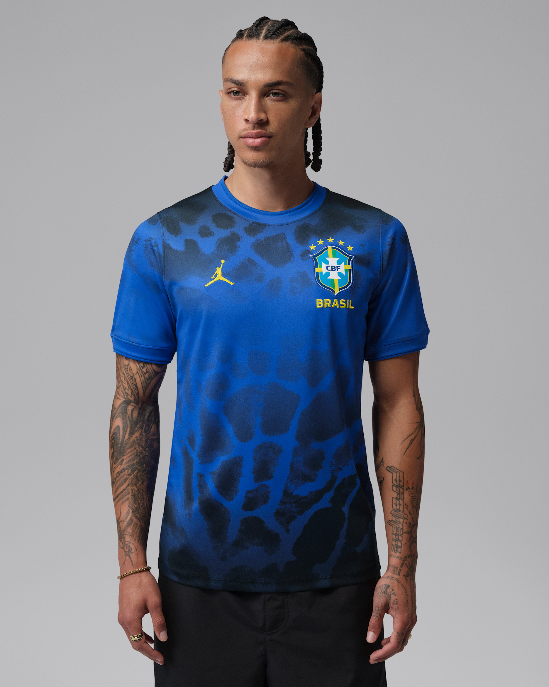 Brazil Academy Pro — Hyper Royal
