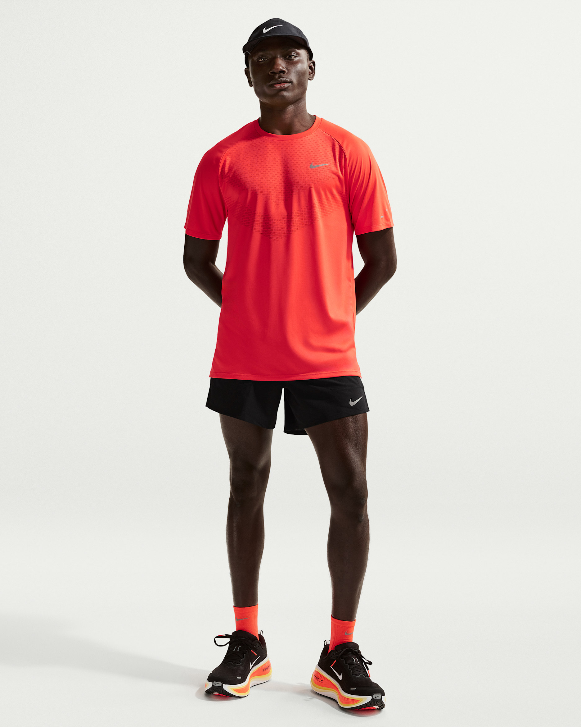 Nike Stride — Black