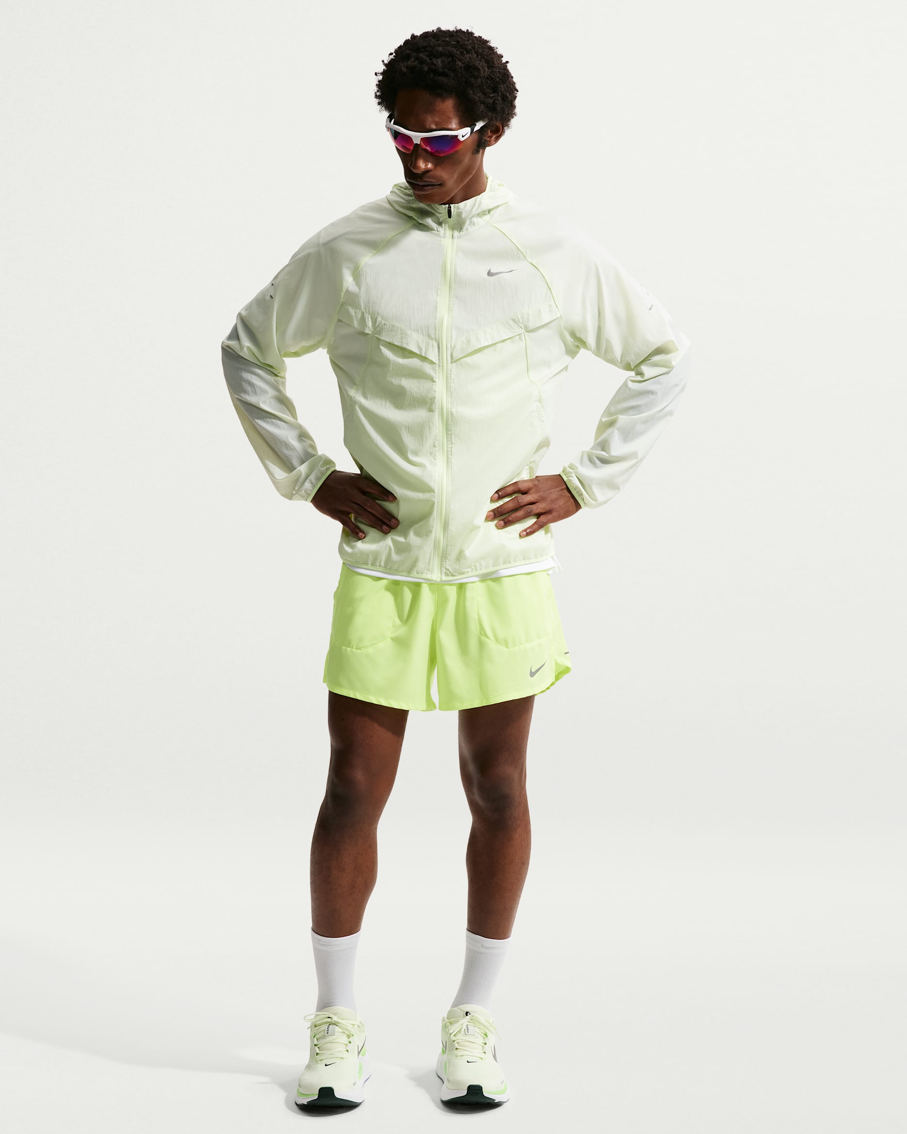 Nike Stride — Volt Ice